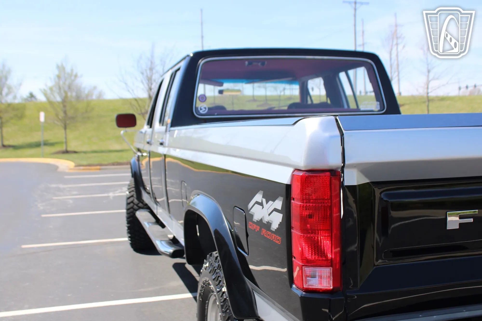 1986 Ford F-350 Lariat 4×4