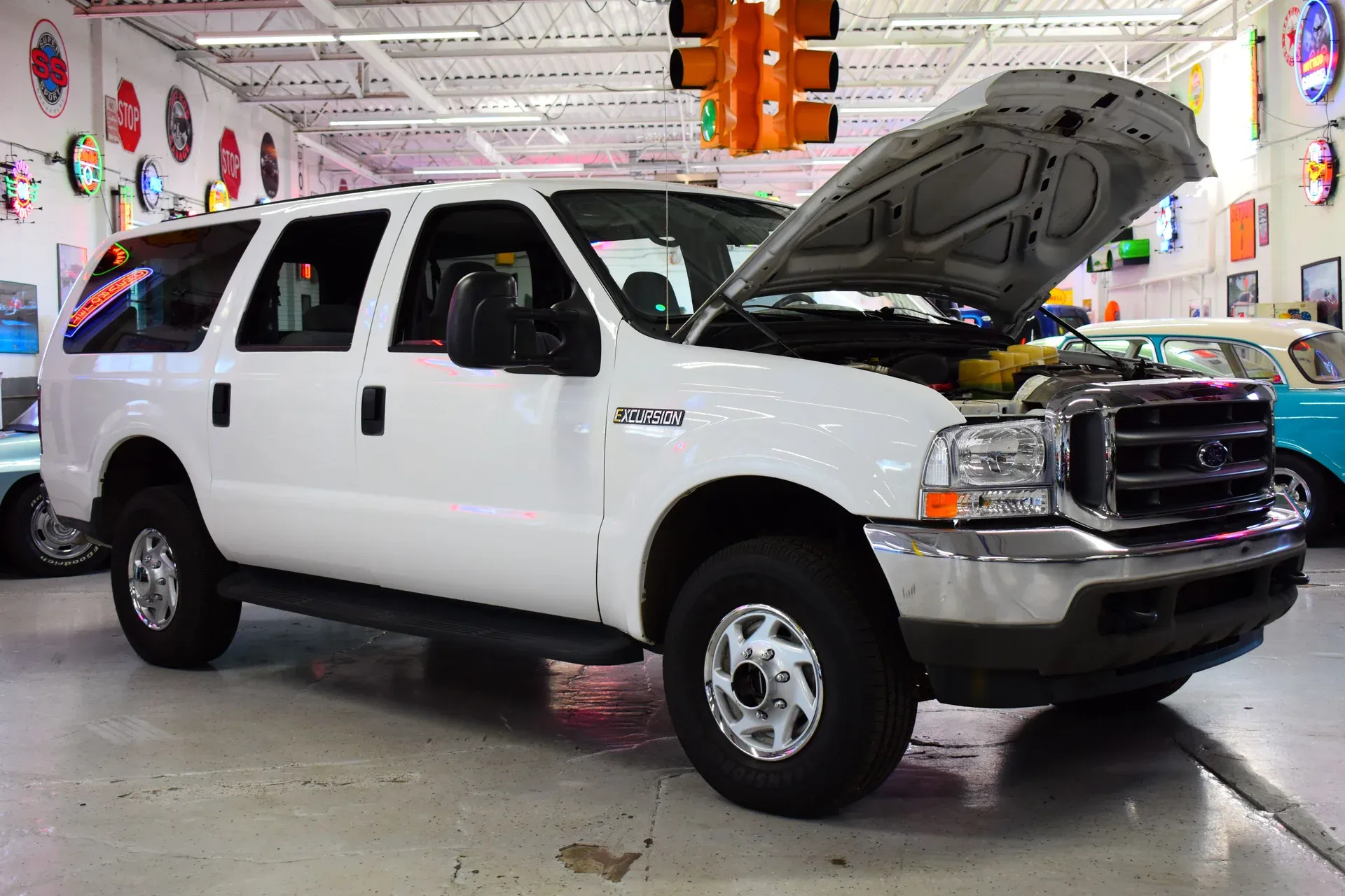2004 Ford Excursion XLT 4X4
