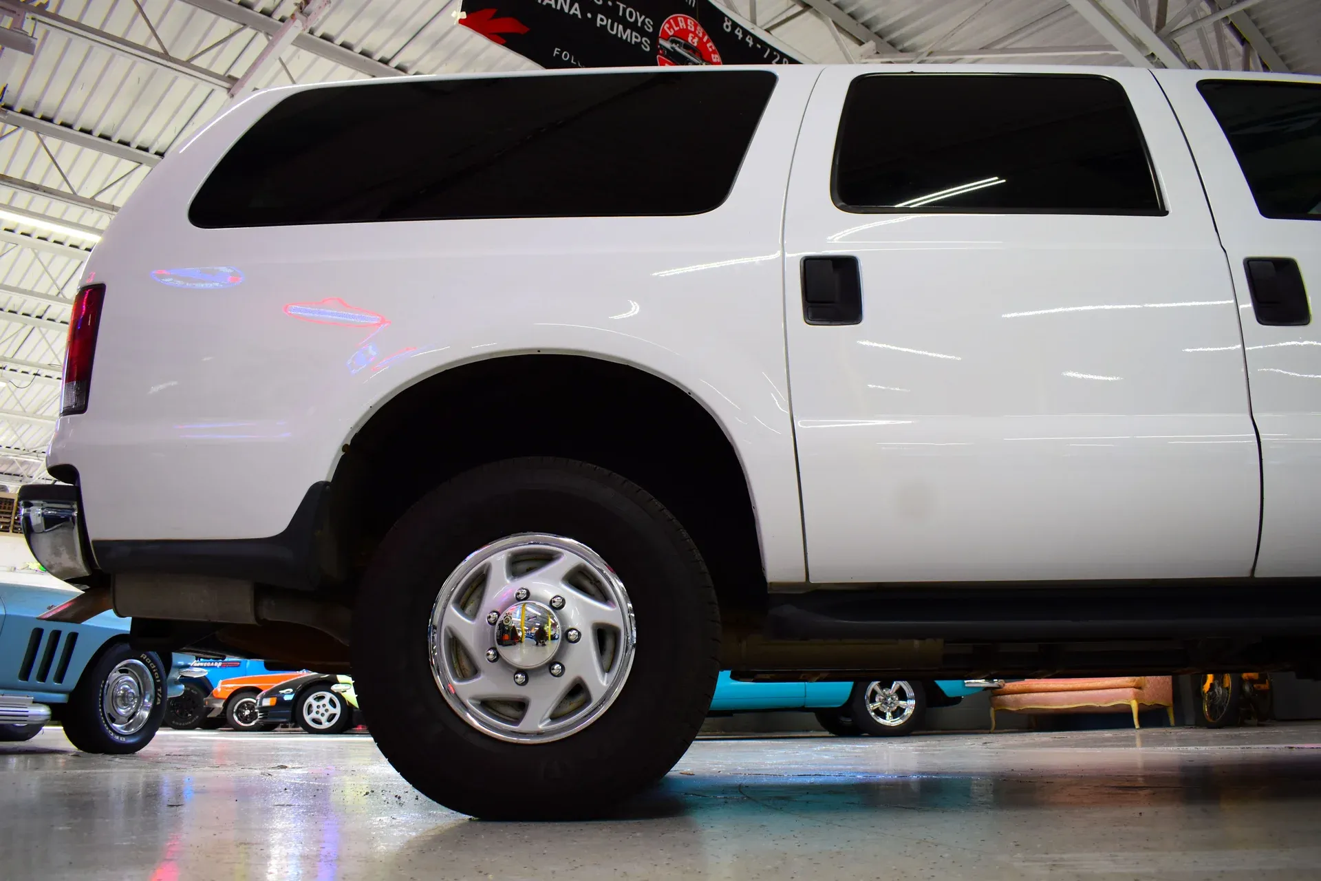 2004 Ford Excursion XLT 4X4