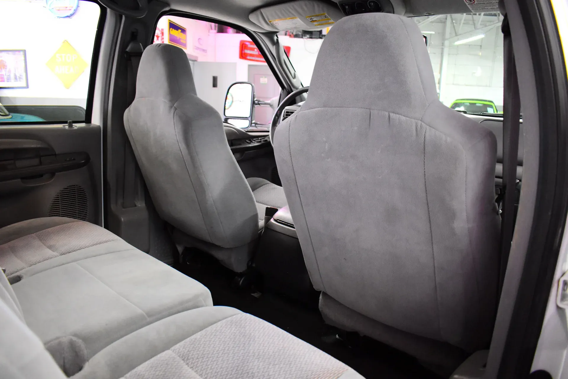 2004 Ford Excursion XLT 4X4