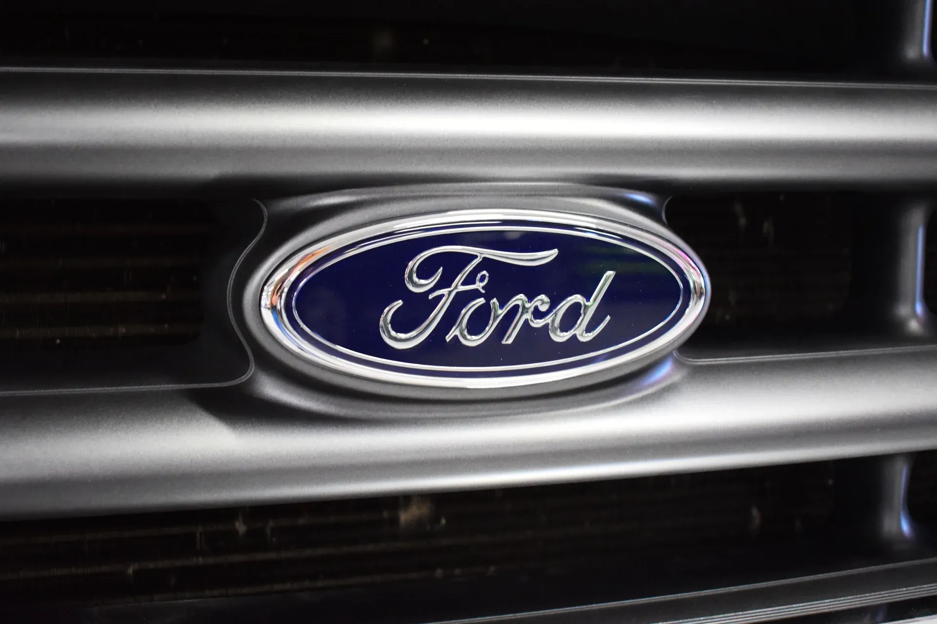 2004 Ford Excursion XLT 4X4