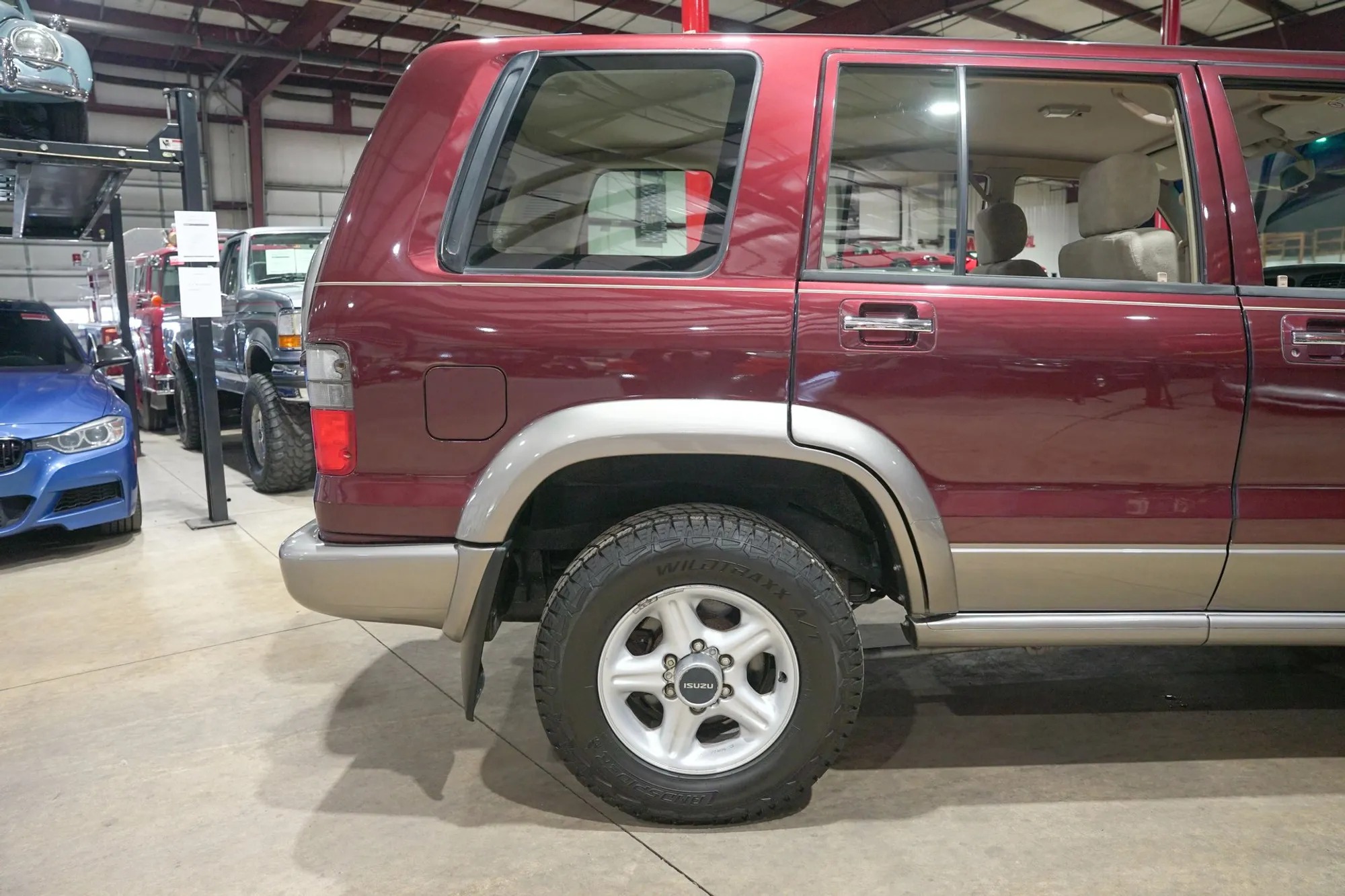 2001 Isuzu Trooper S