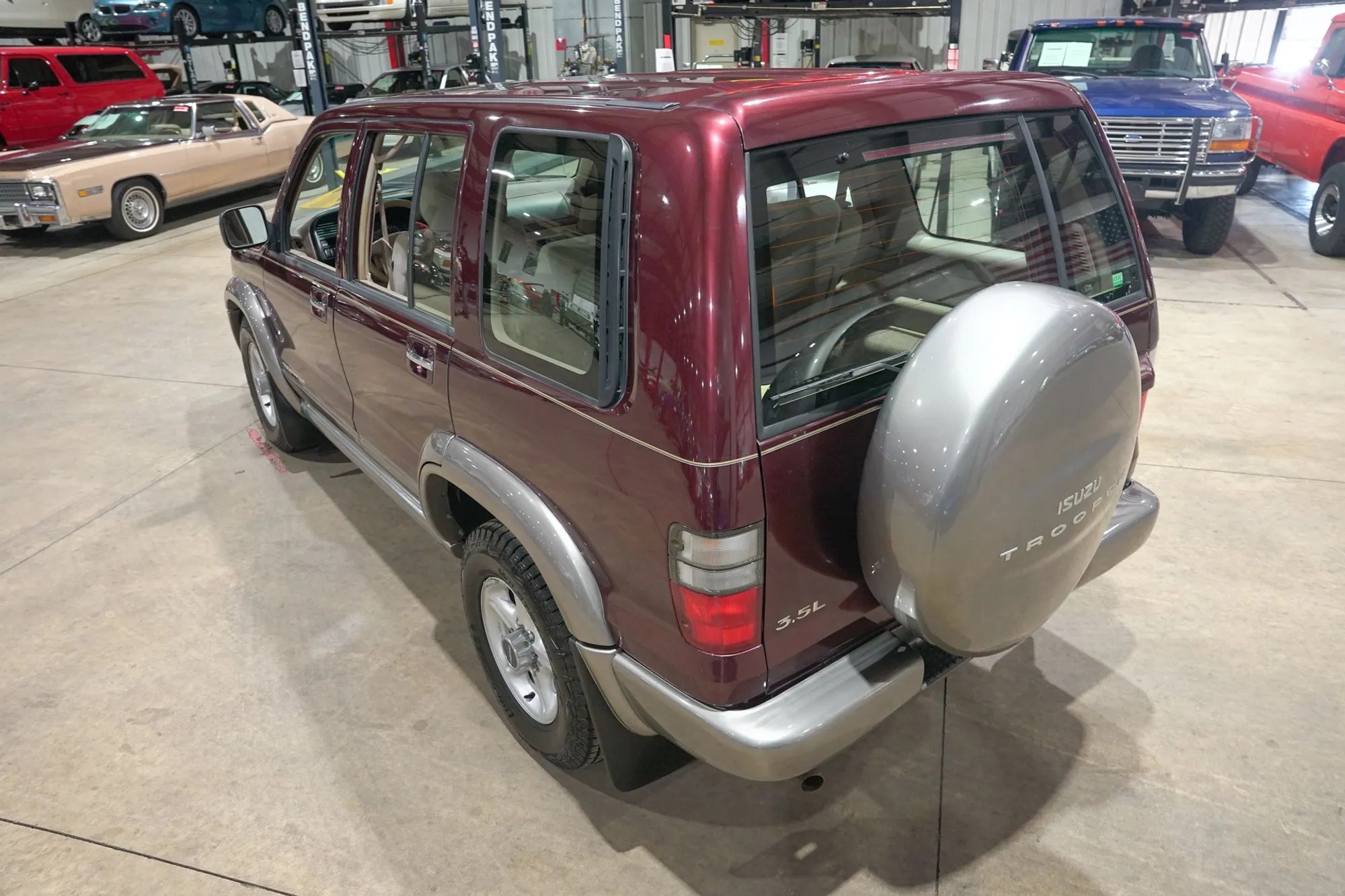 2001 Isuzu Trooper S