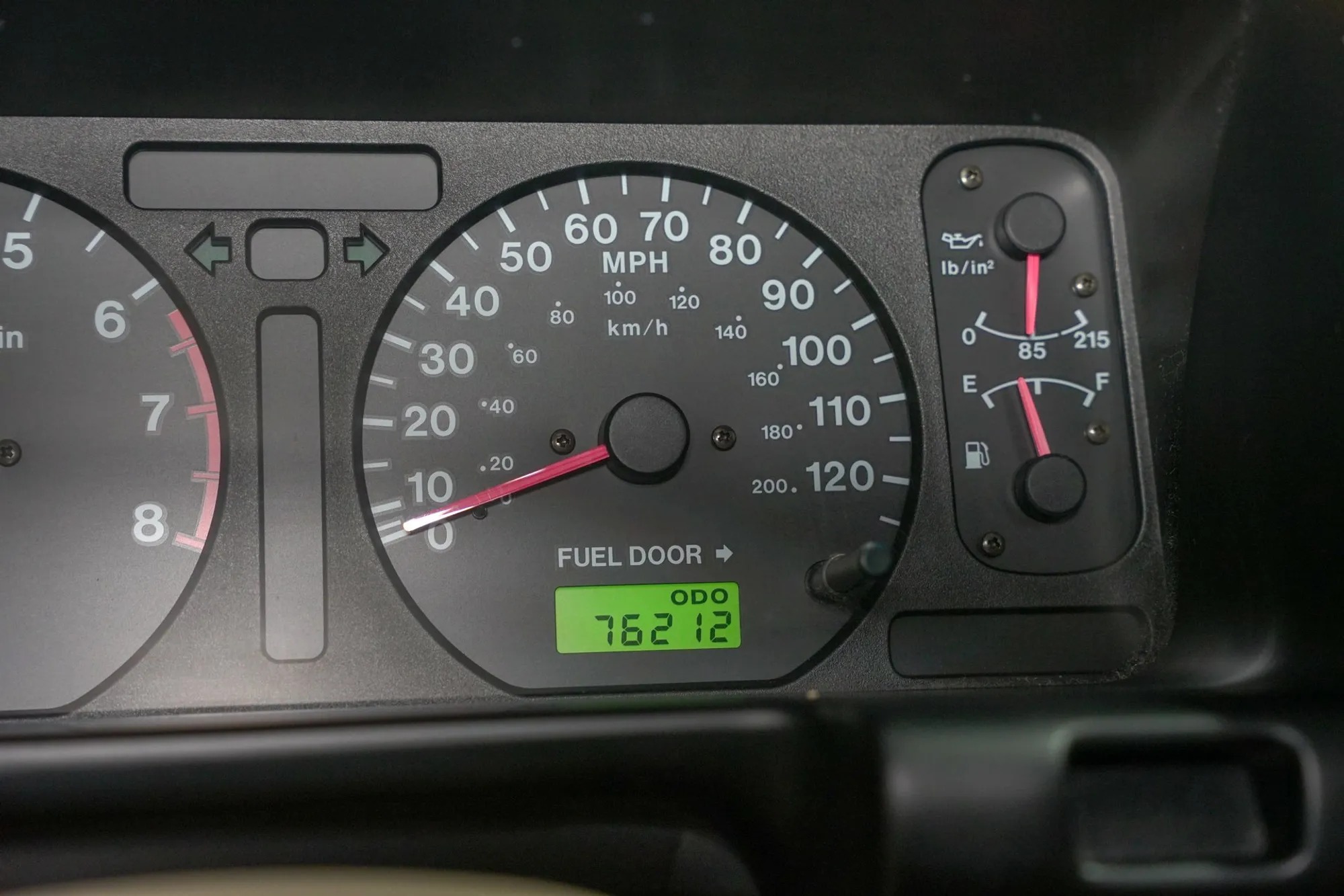 2001 Isuzu Trooper S