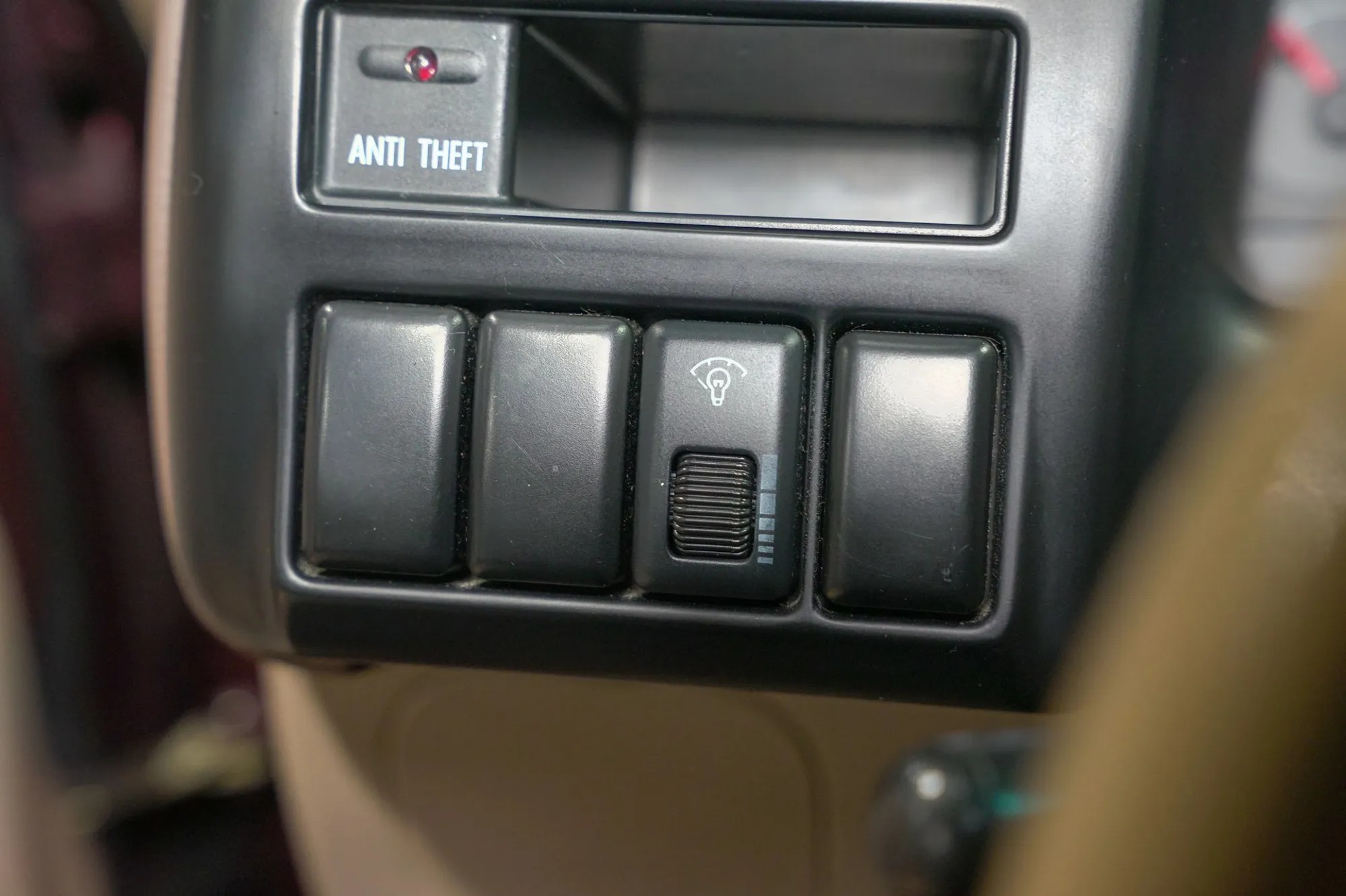 2001 Isuzu Trooper S