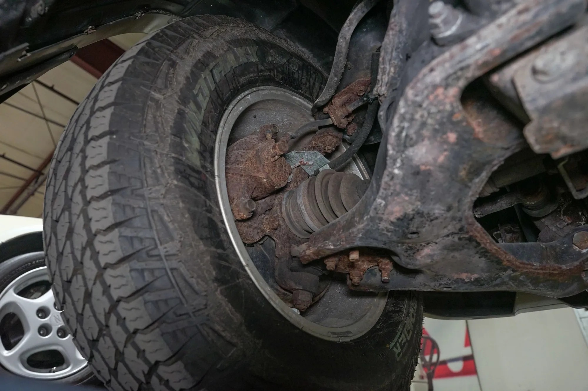 2001 Isuzu Trooper S