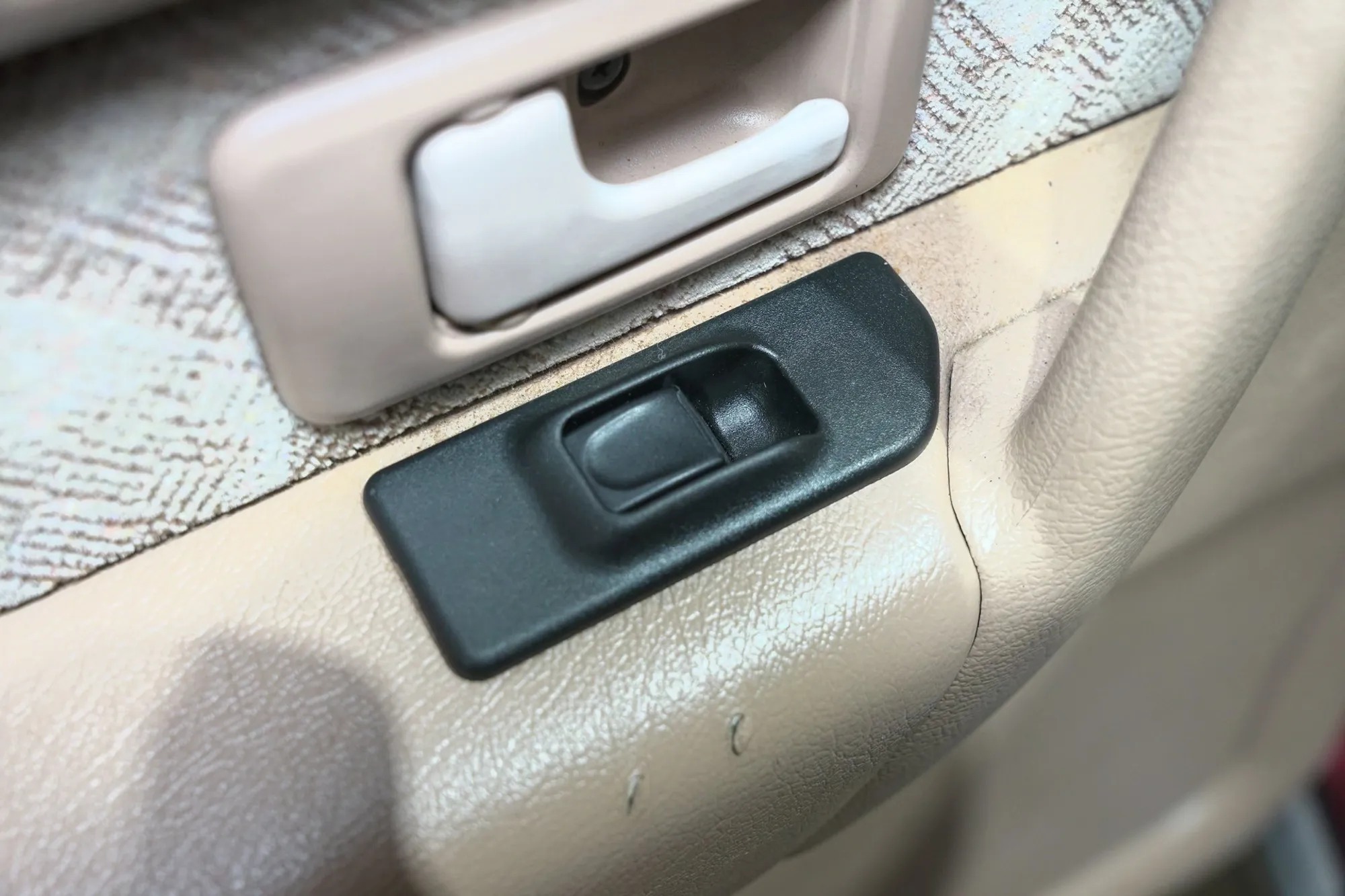 2001 Isuzu Trooper S