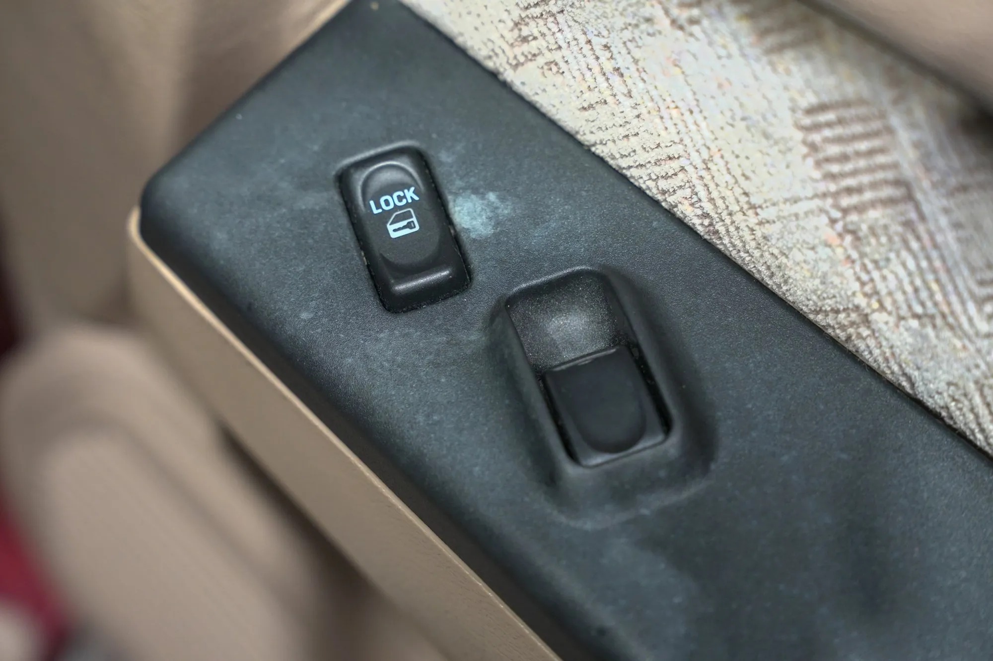 2001 Isuzu Trooper S