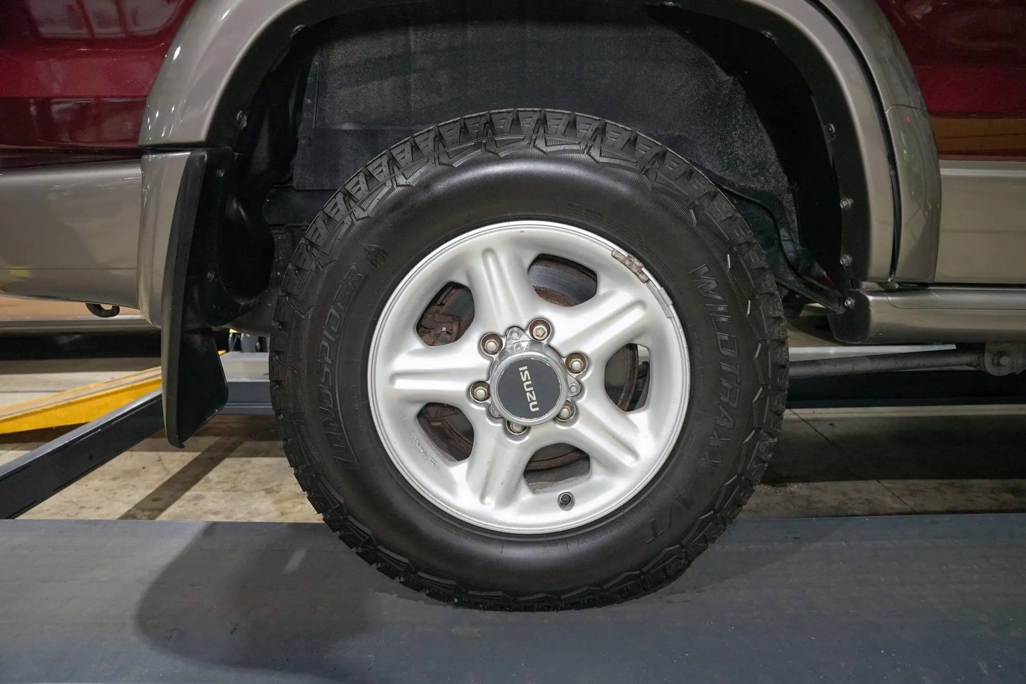 2001 Isuzu Trooper S