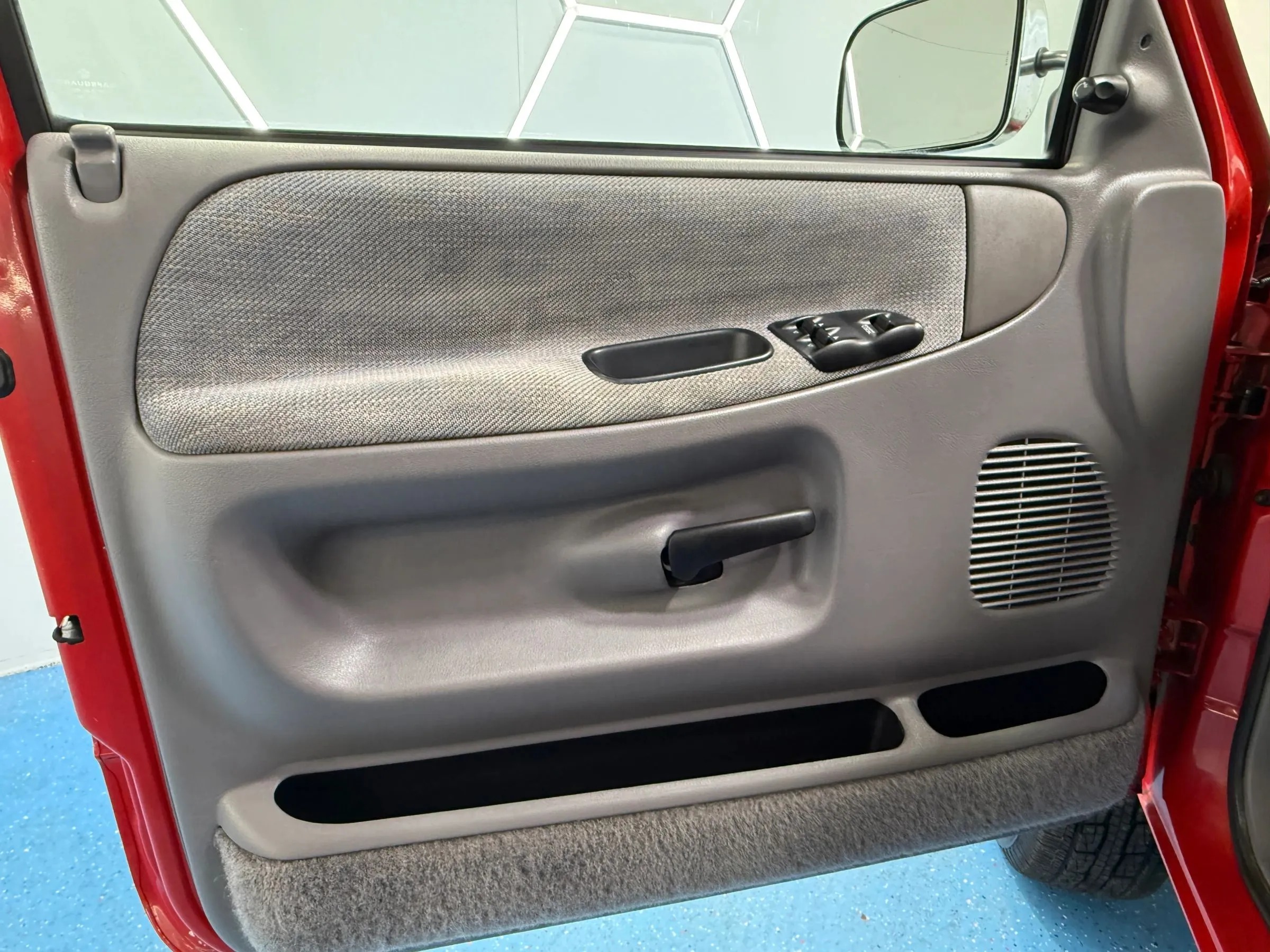 85k-Mile 1994 Dodge Ram 1500 SLT Laramie 4×4