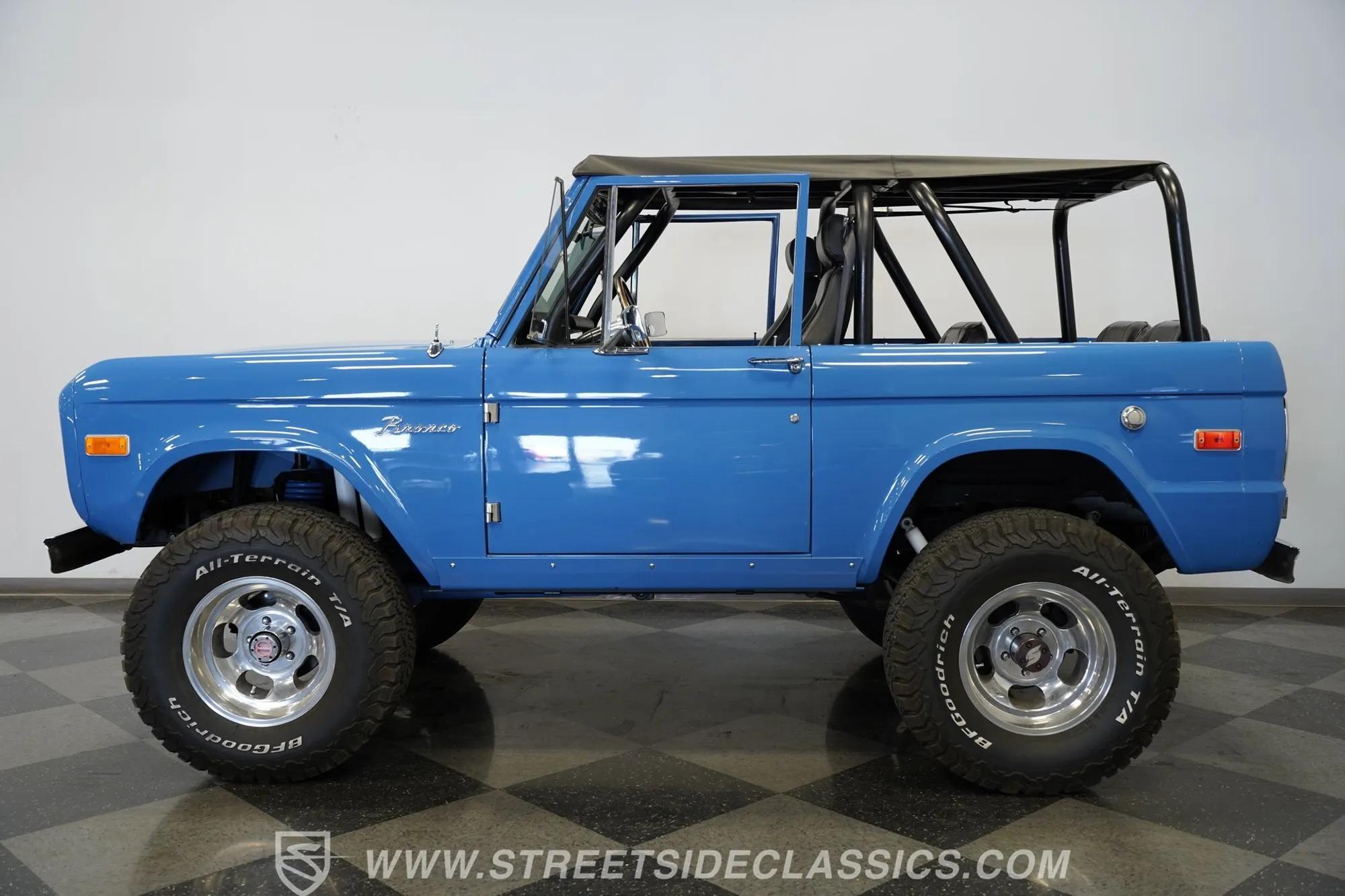 1970 Ford Bronco - 2