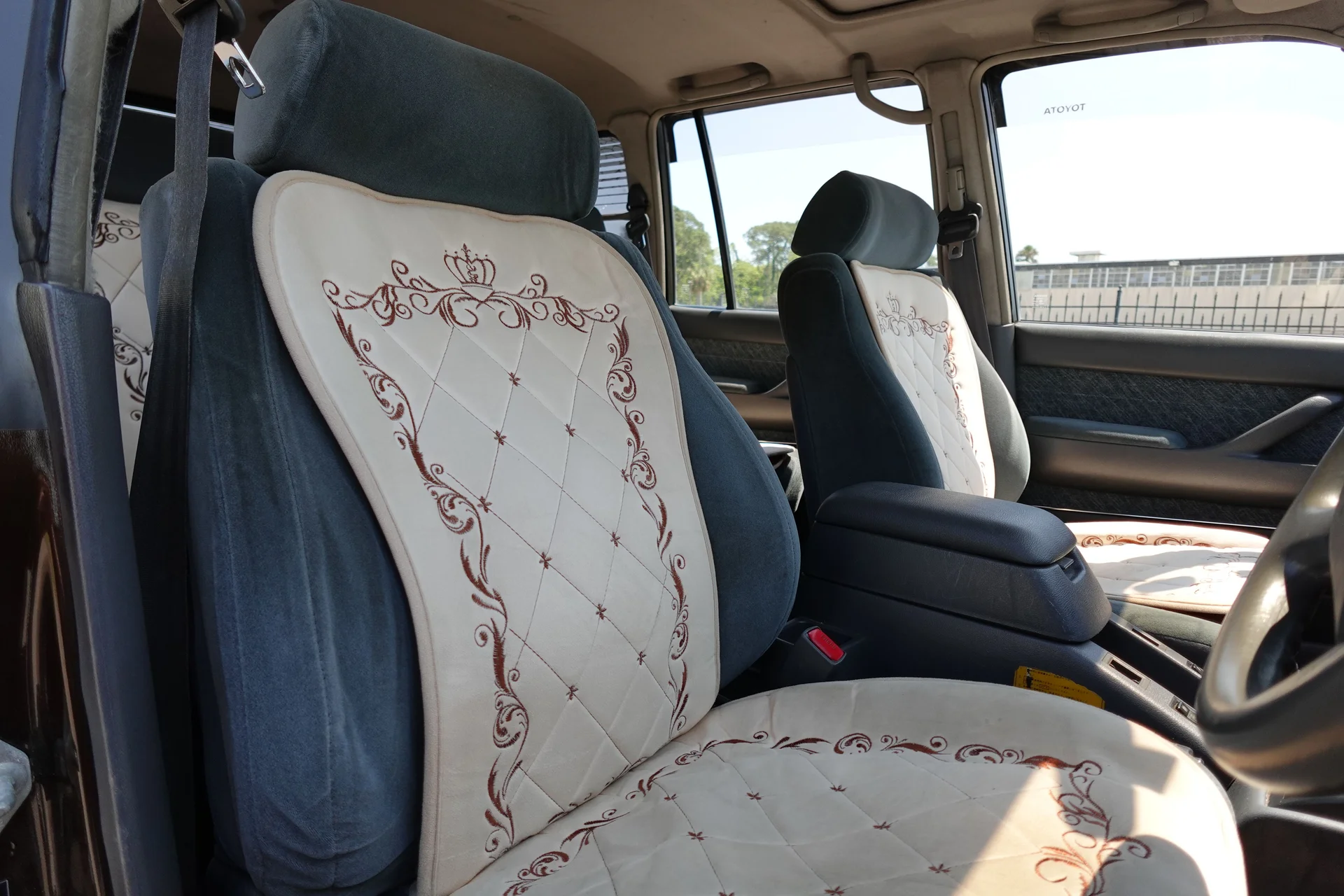 1996 Toyota Land Cruiser Limited VX