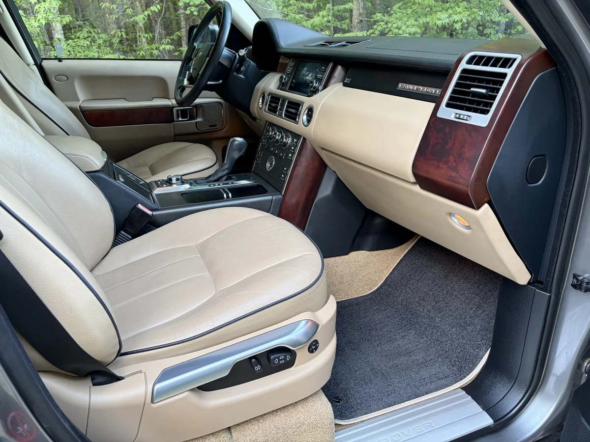 2011 Land Rover Range Rover HSE