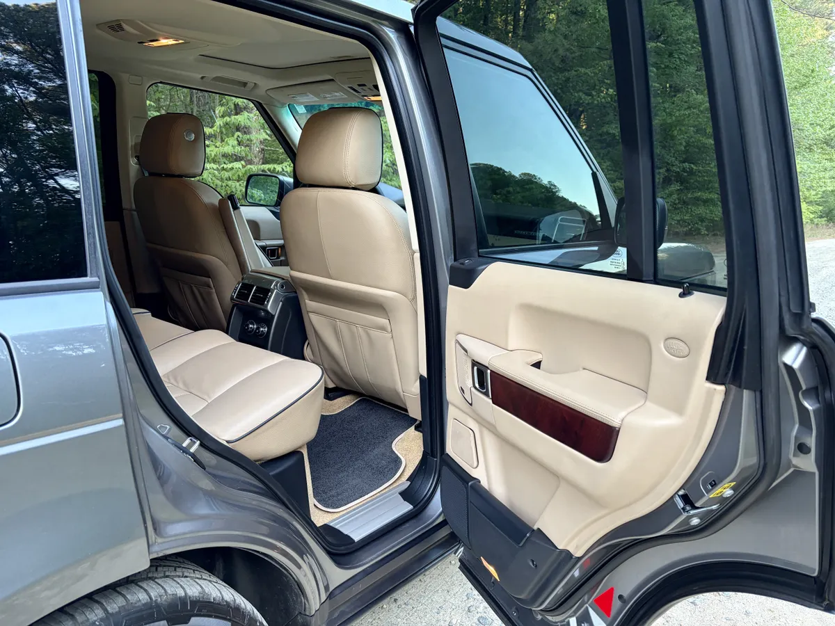 2011 Land Rover Range Rover HSE