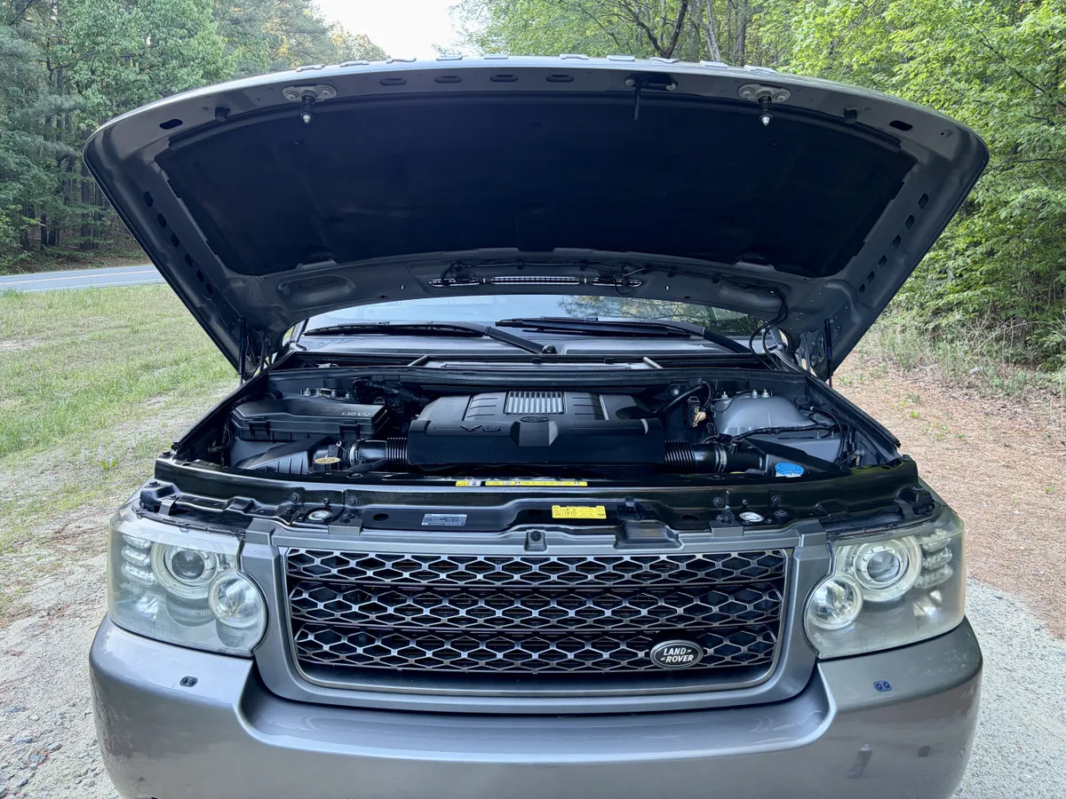 2011 Land Rover Range Rover HSE