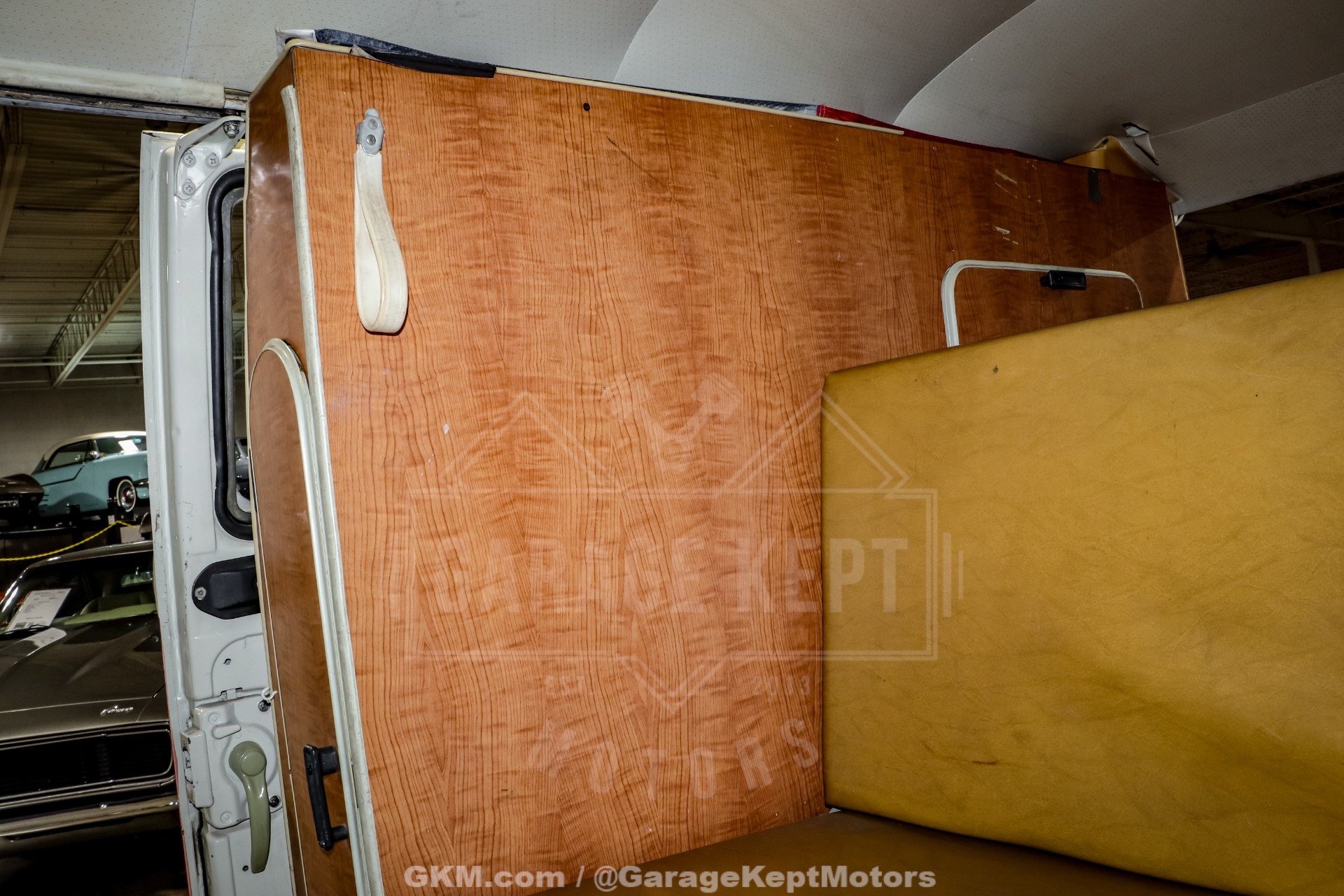 1971 Volkswagen Type 2 Bus