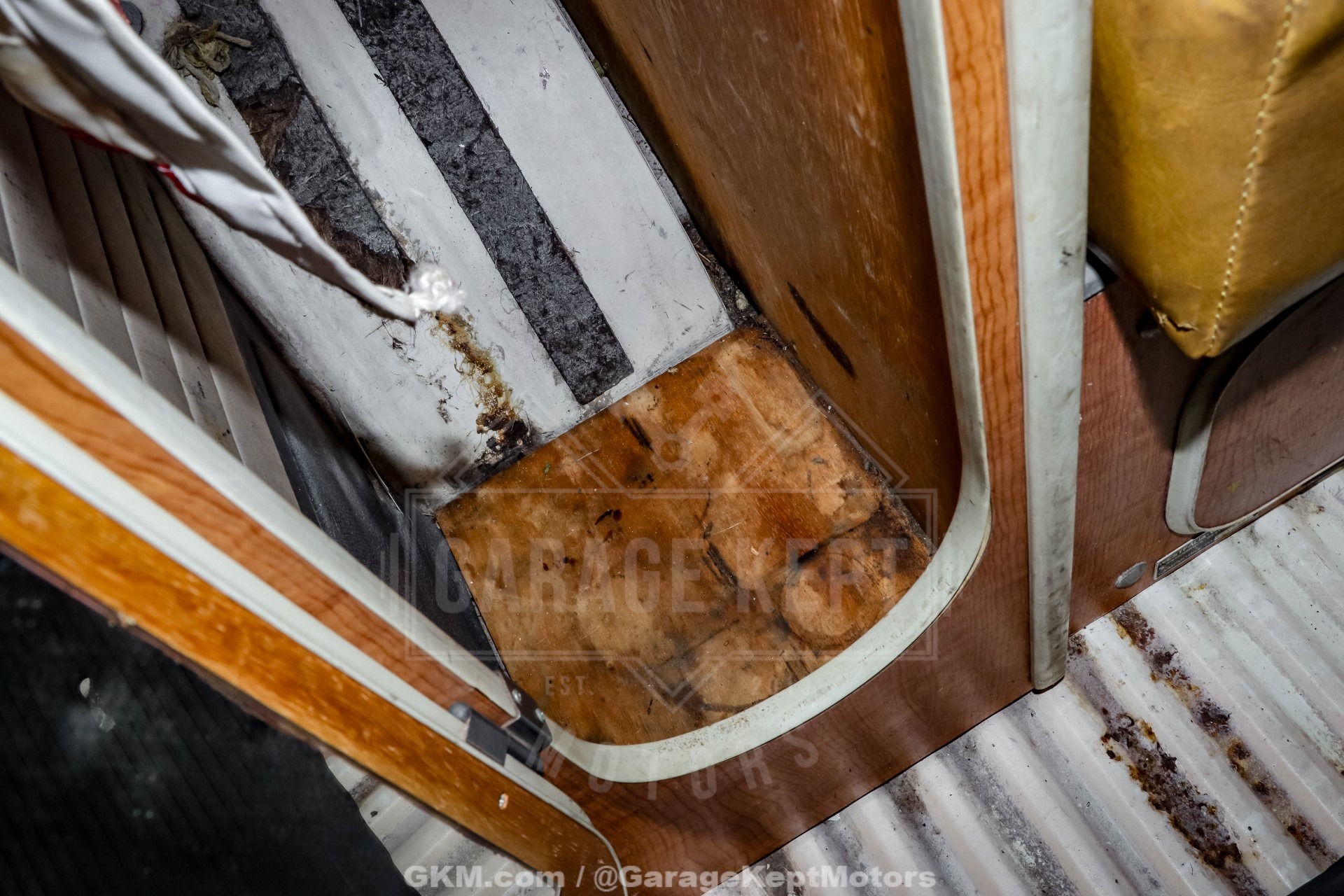 1971 Volkswagen Type 2 Bus