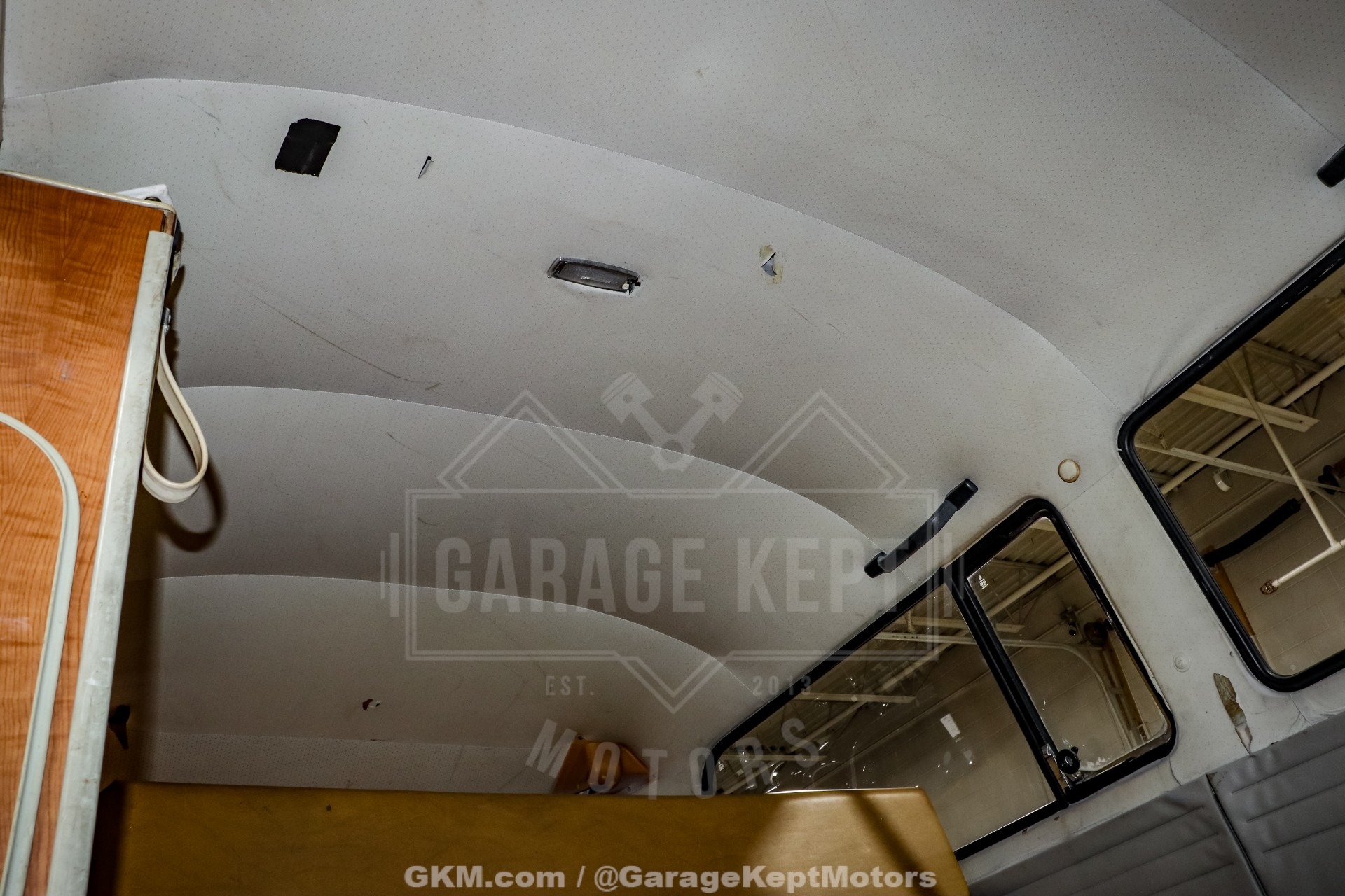 1971 Volkswagen Type 2 Bus