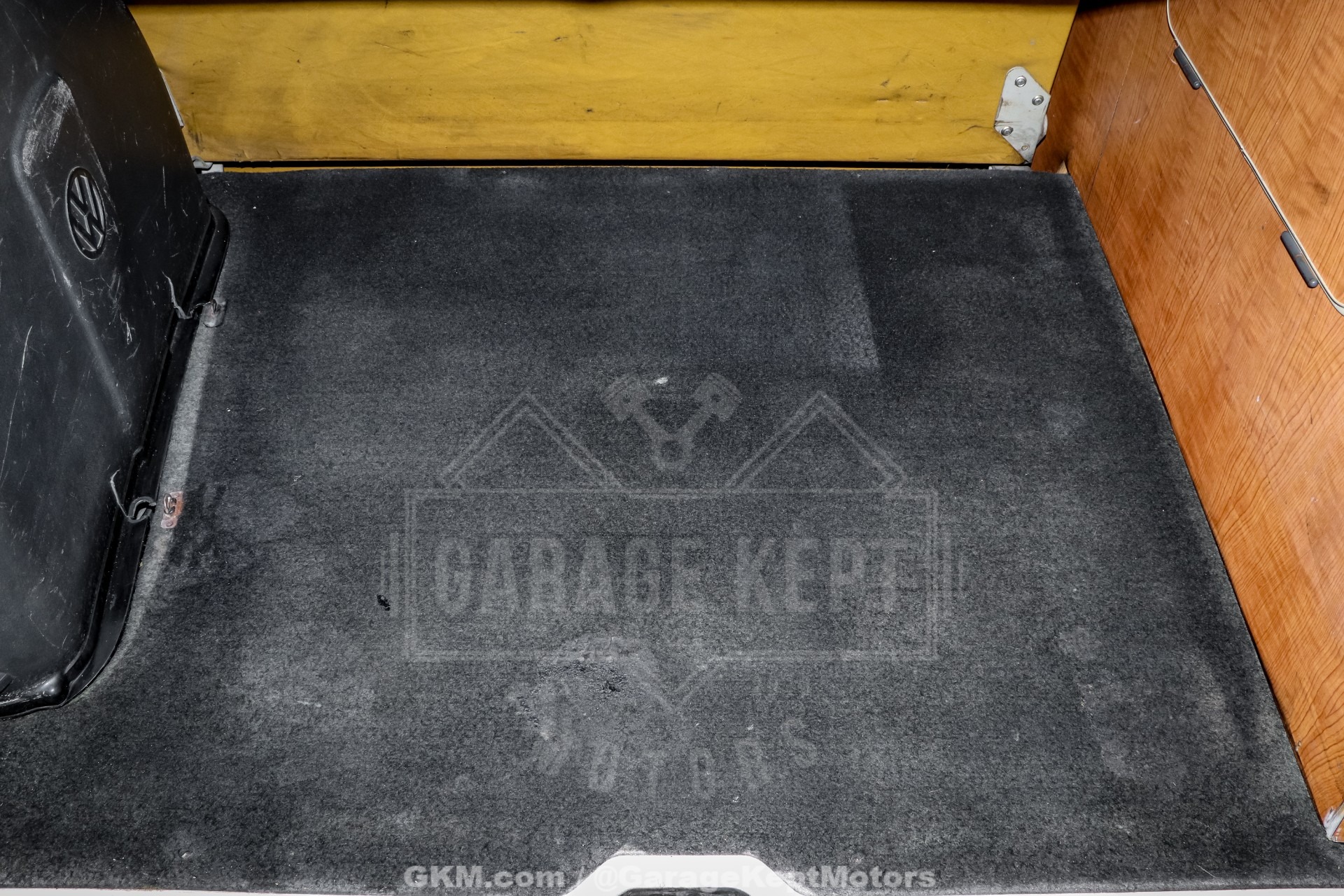 1971 Volkswagen Type 2 Bus