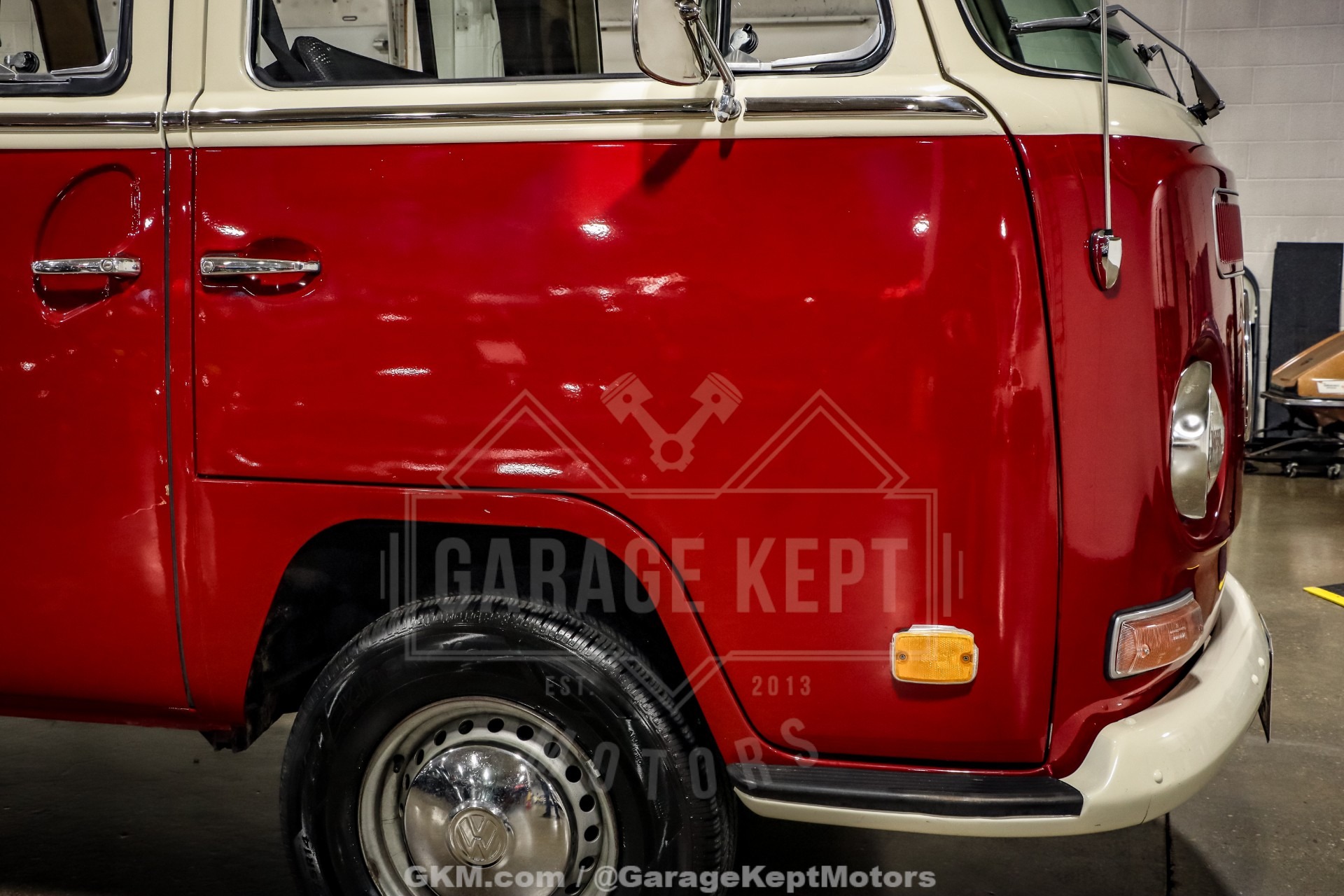 1971 Volkswagen Type 2 Bus