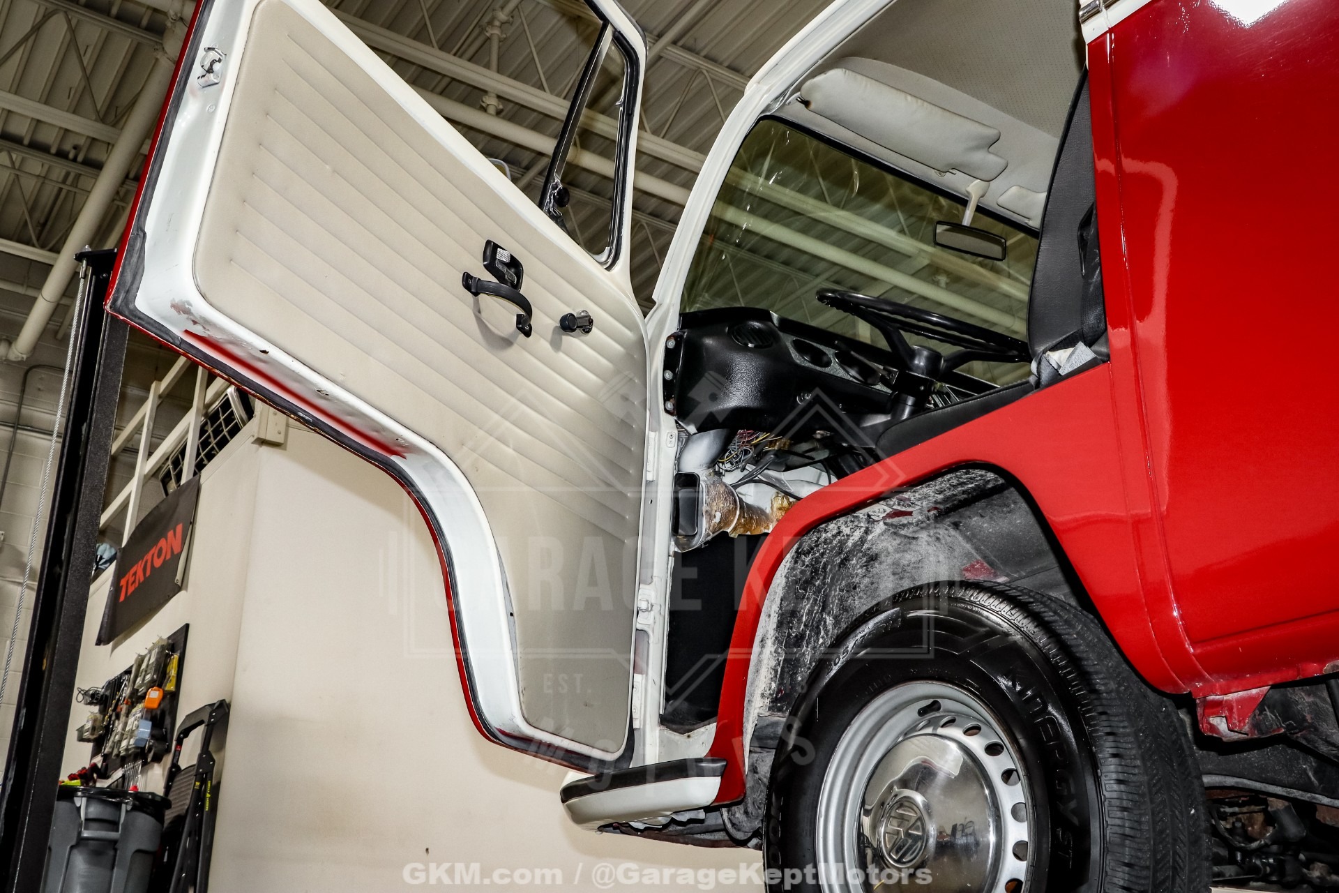 1971 Volkswagen Type 2 Bus