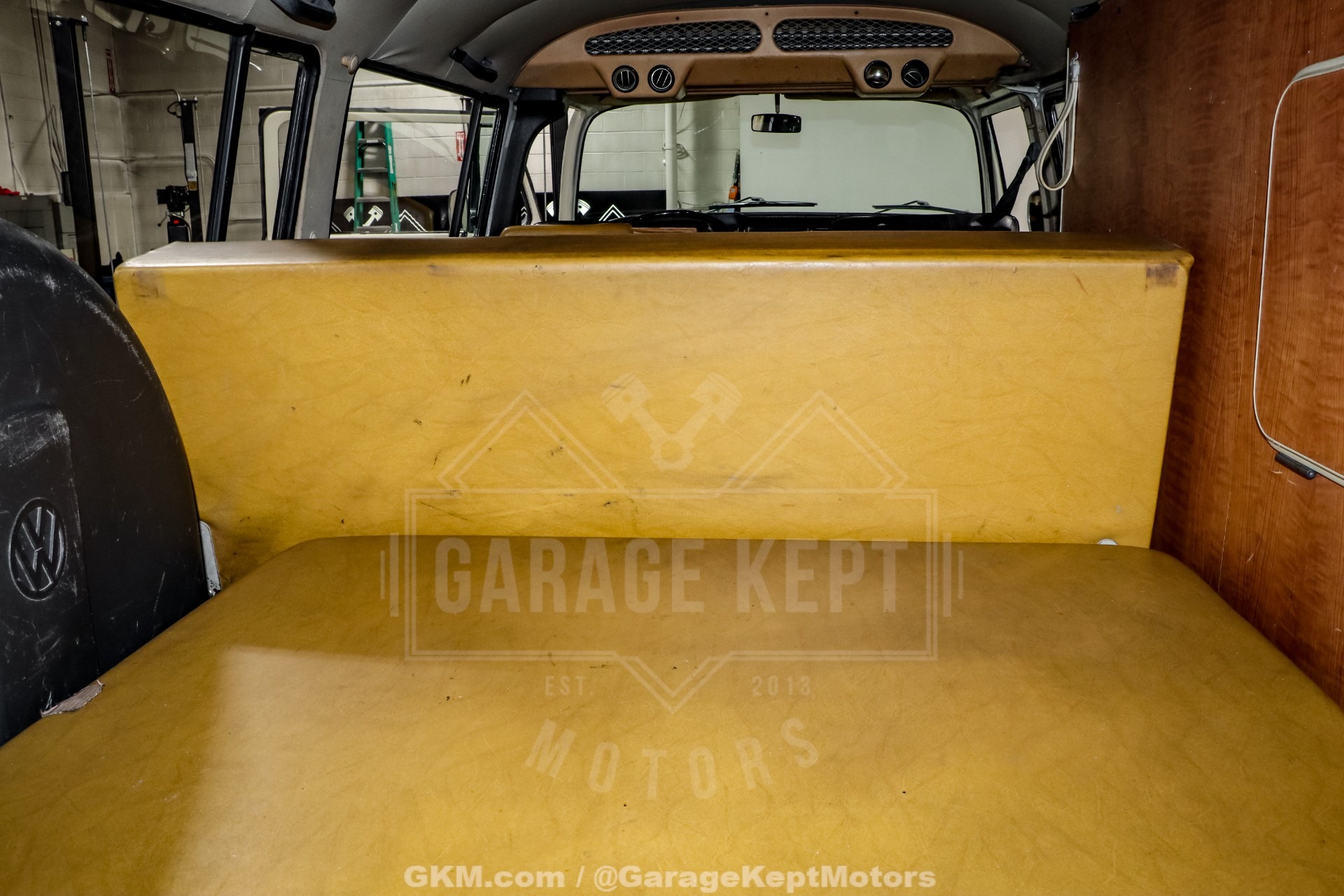 1971 Volkswagen Type 2 Bus