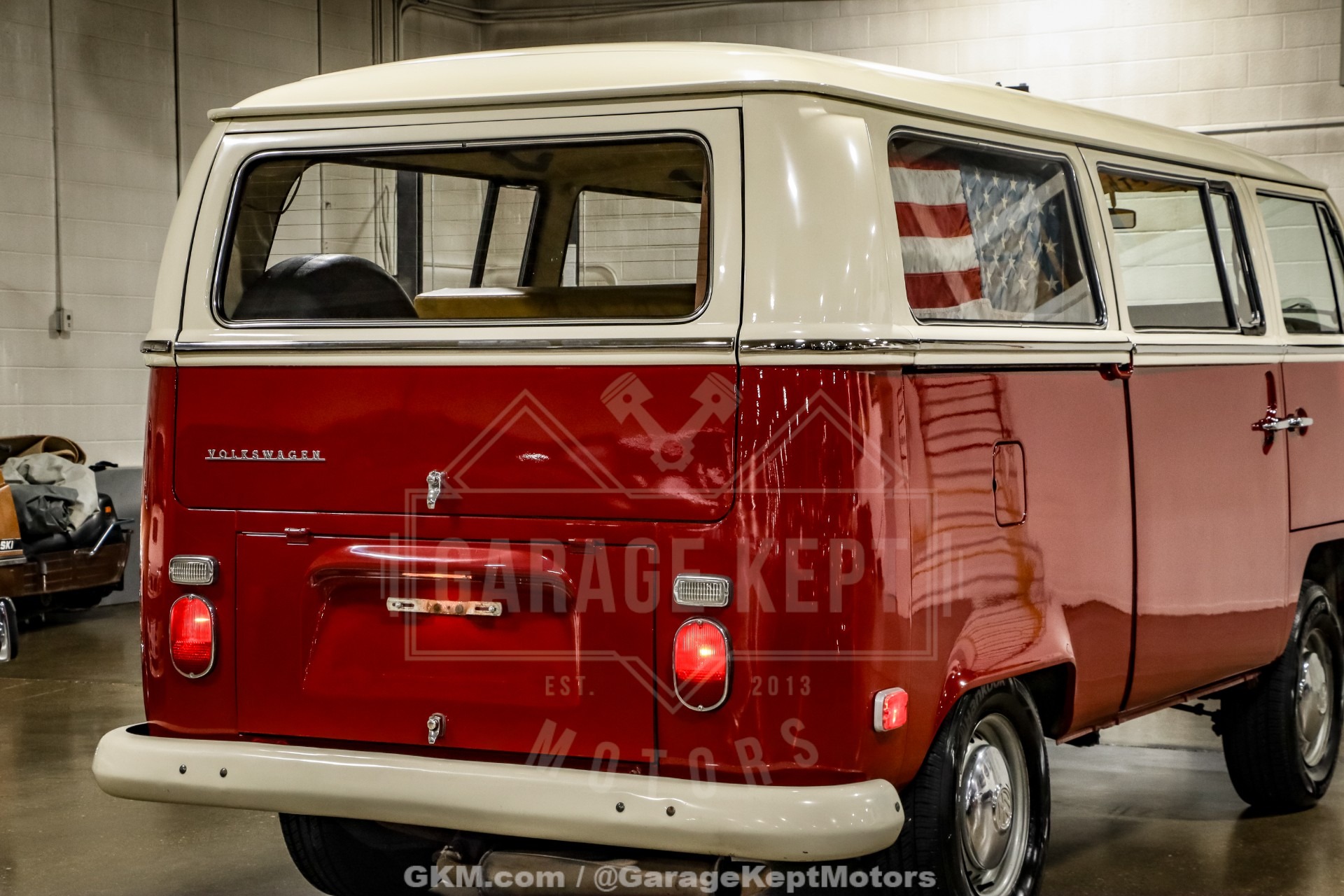 1971 Volkswagen Type 2 Bus