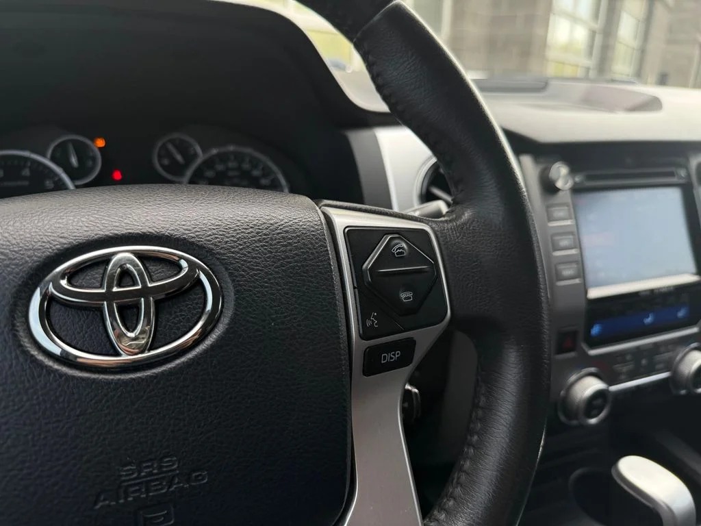 2014 Toyota Tundra Limited CrewMax