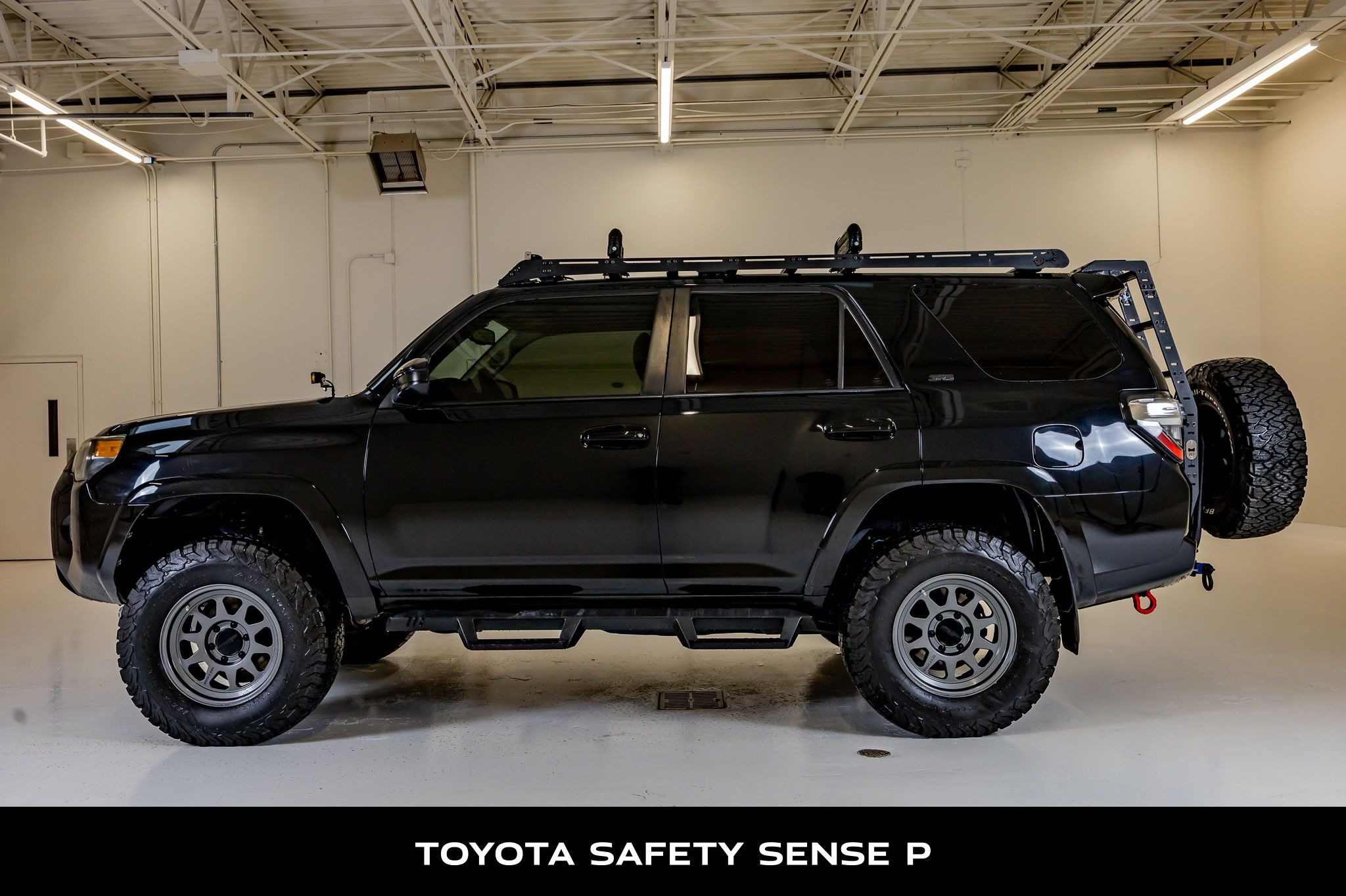 2020 Toyota 4Runner SR5 - 5