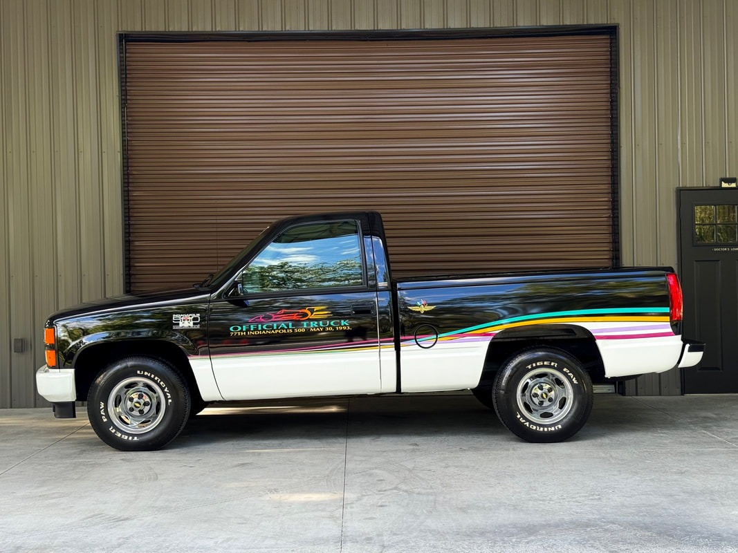 5k-Mile 1993 Chevrolet Silverado 1500 Pace Truck