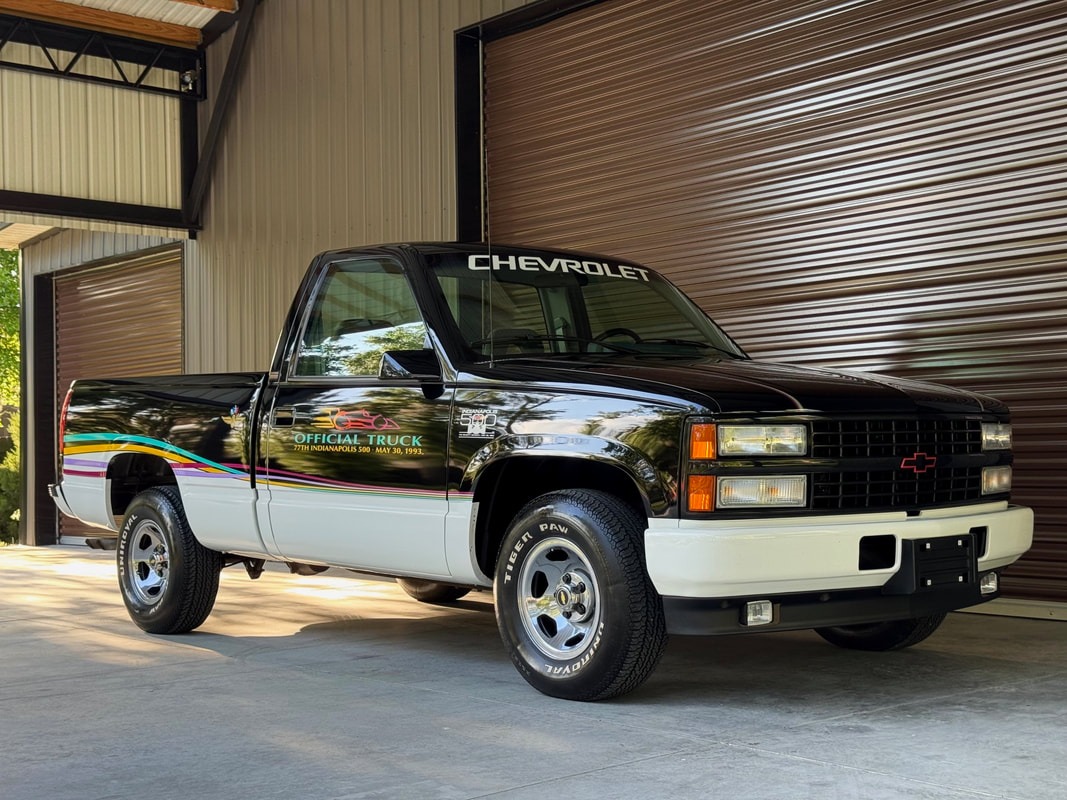 5k-Mile 1993 Chevrolet Silverado 1500 Pace Truck