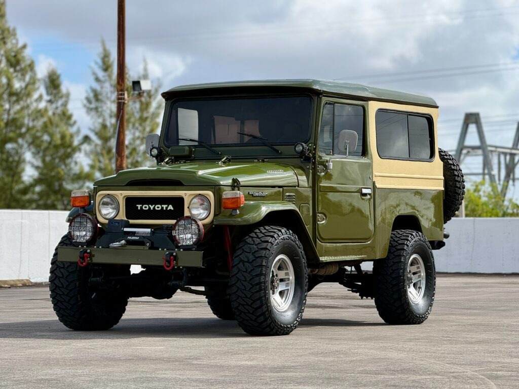  Toyota Land Cruiser