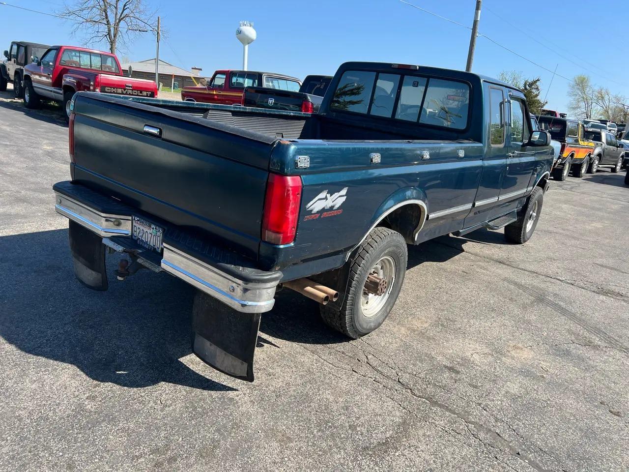 1997 Ford F-250 XLT - 4