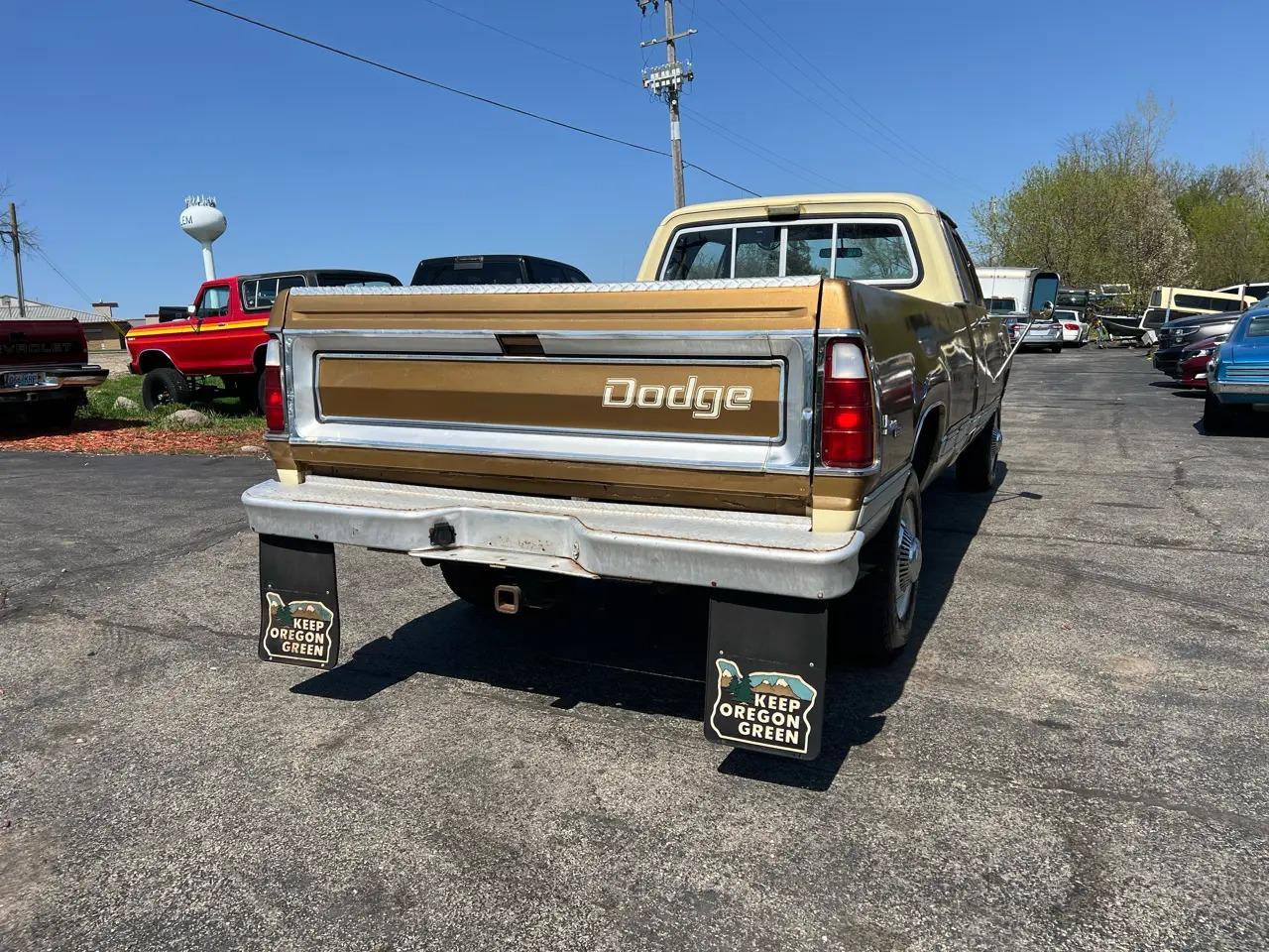 1976 Dodge W200 Club Cab Adventurer