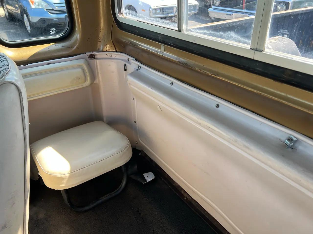 1976 Dodge W200 Club Cab Adventurer