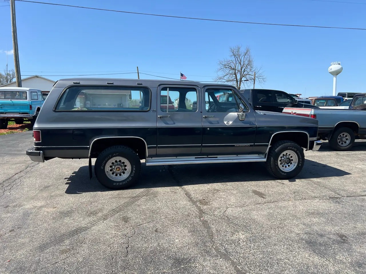 1989 GMC Suburban 2500 - 3