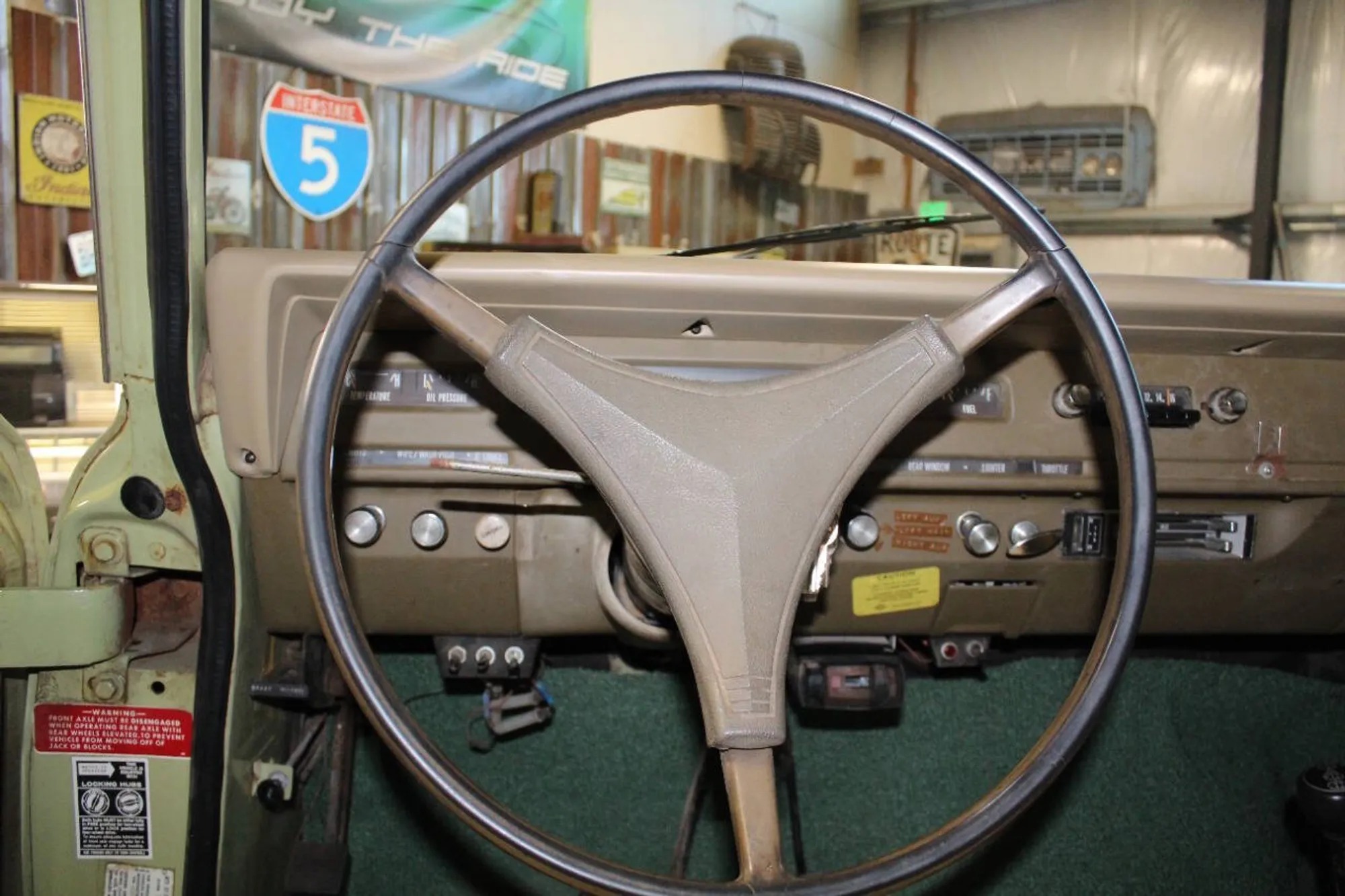 1974 International D200