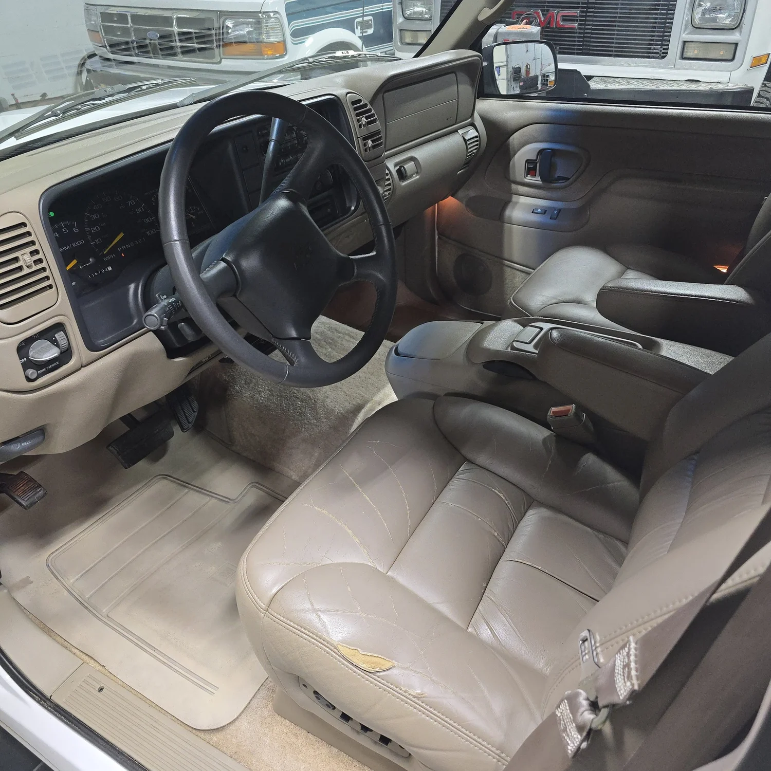 1999 Chevrolet Suburban 2500