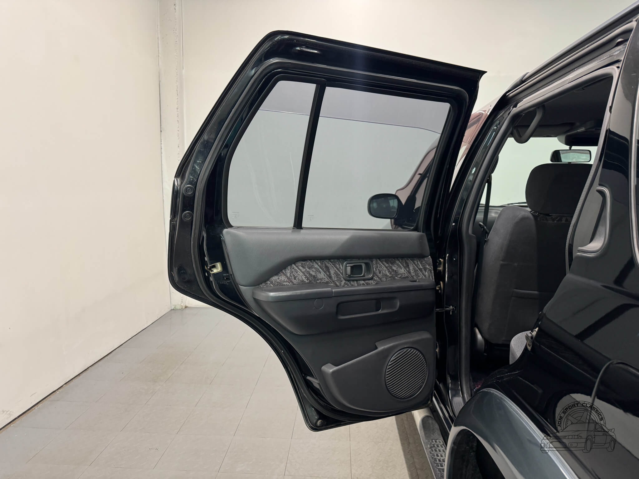 1996 Nissan Terrano R3M-R