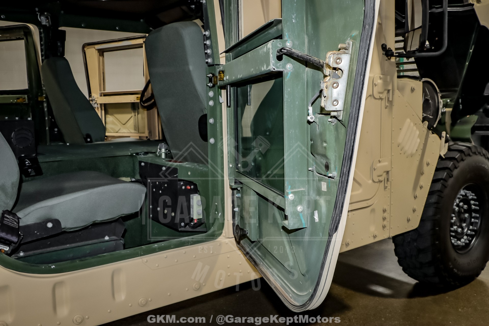 2009 AM General M1165A1