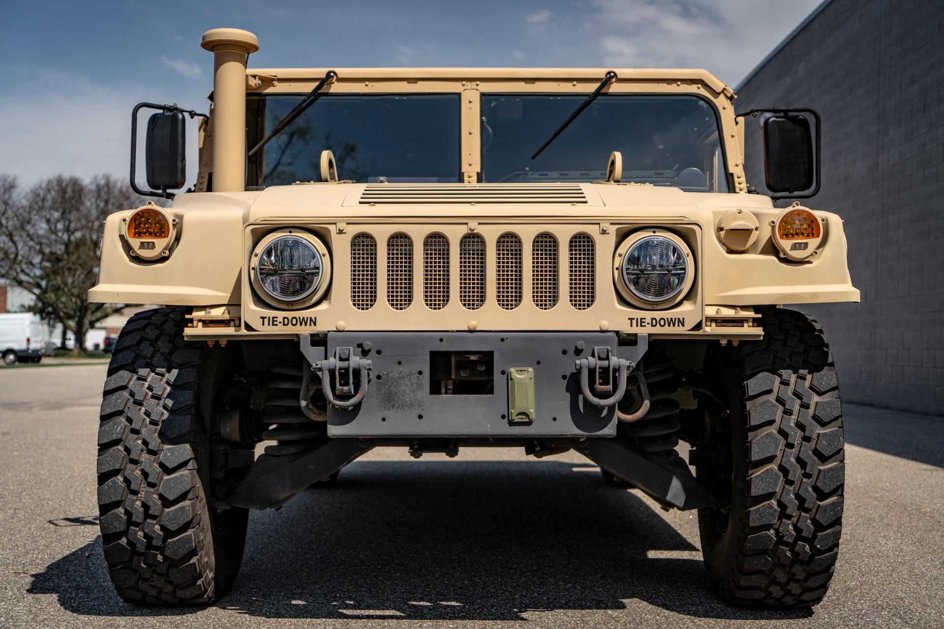 2009 AM General M1165A1