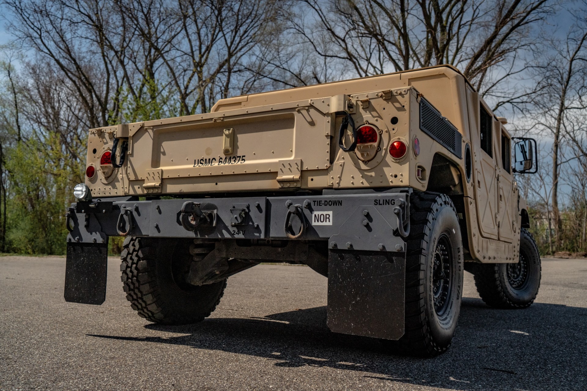 2009 AM General M1165A1