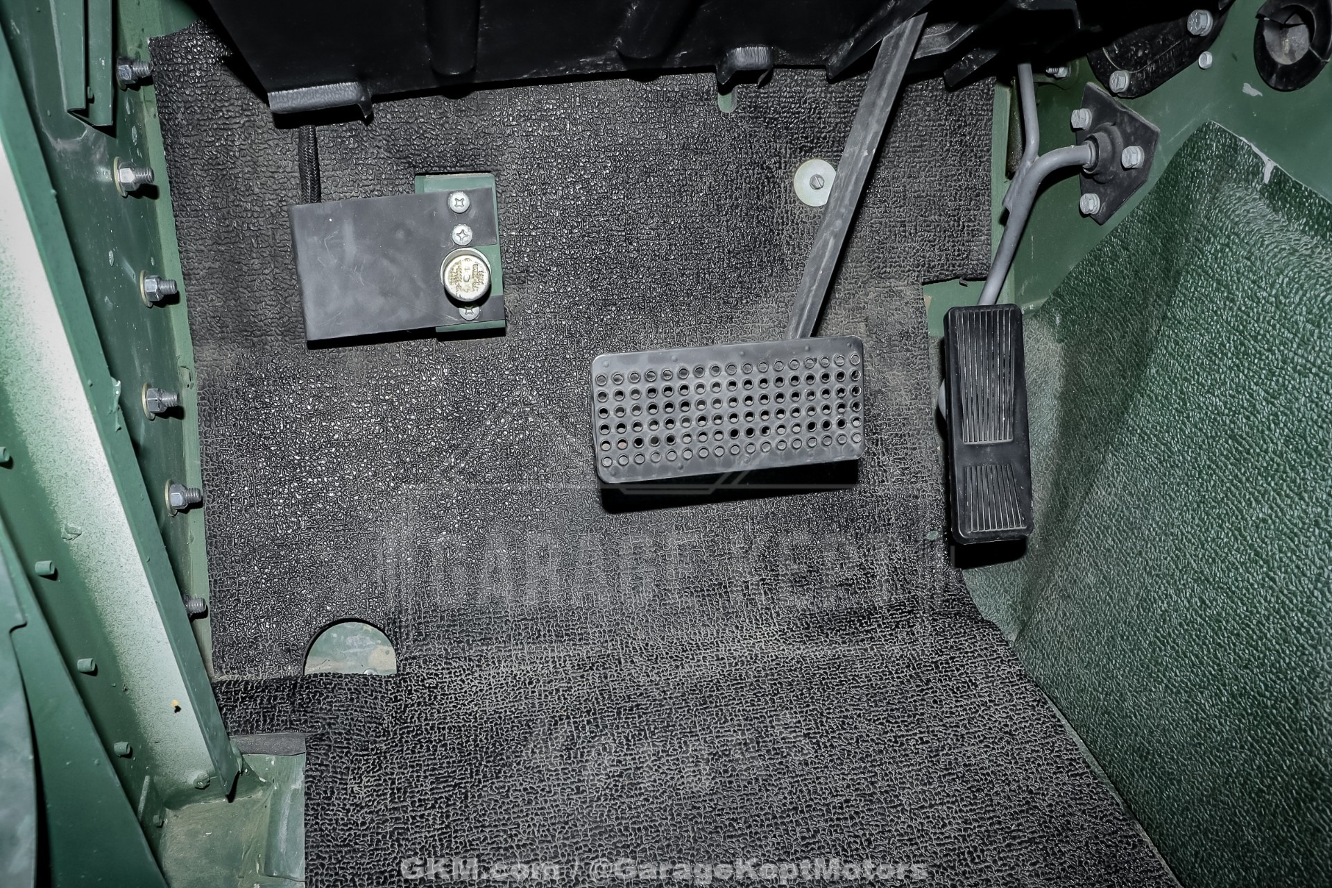 2009 AM General M1165A1