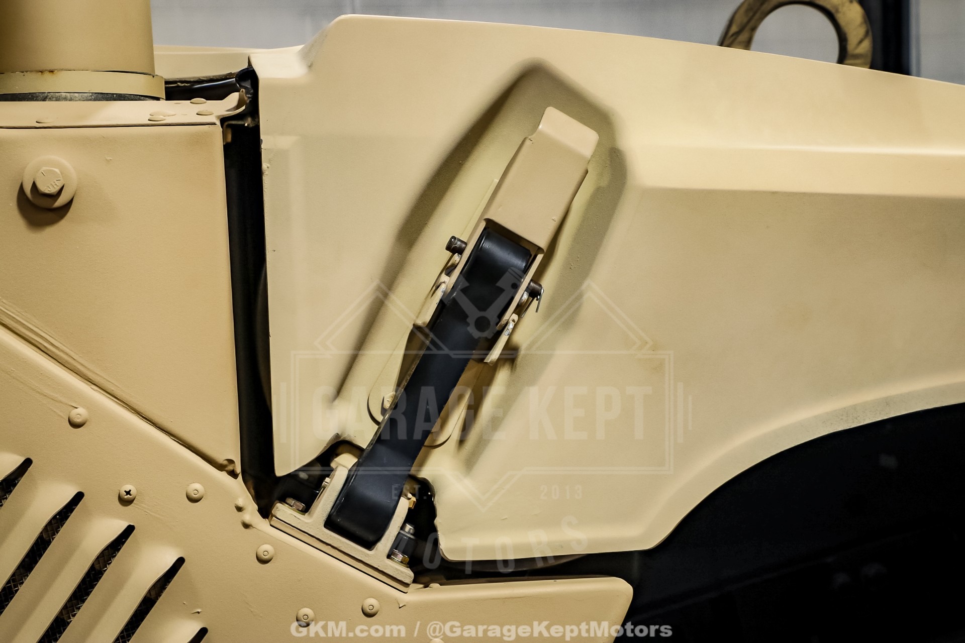 2009 AM General M1165A1