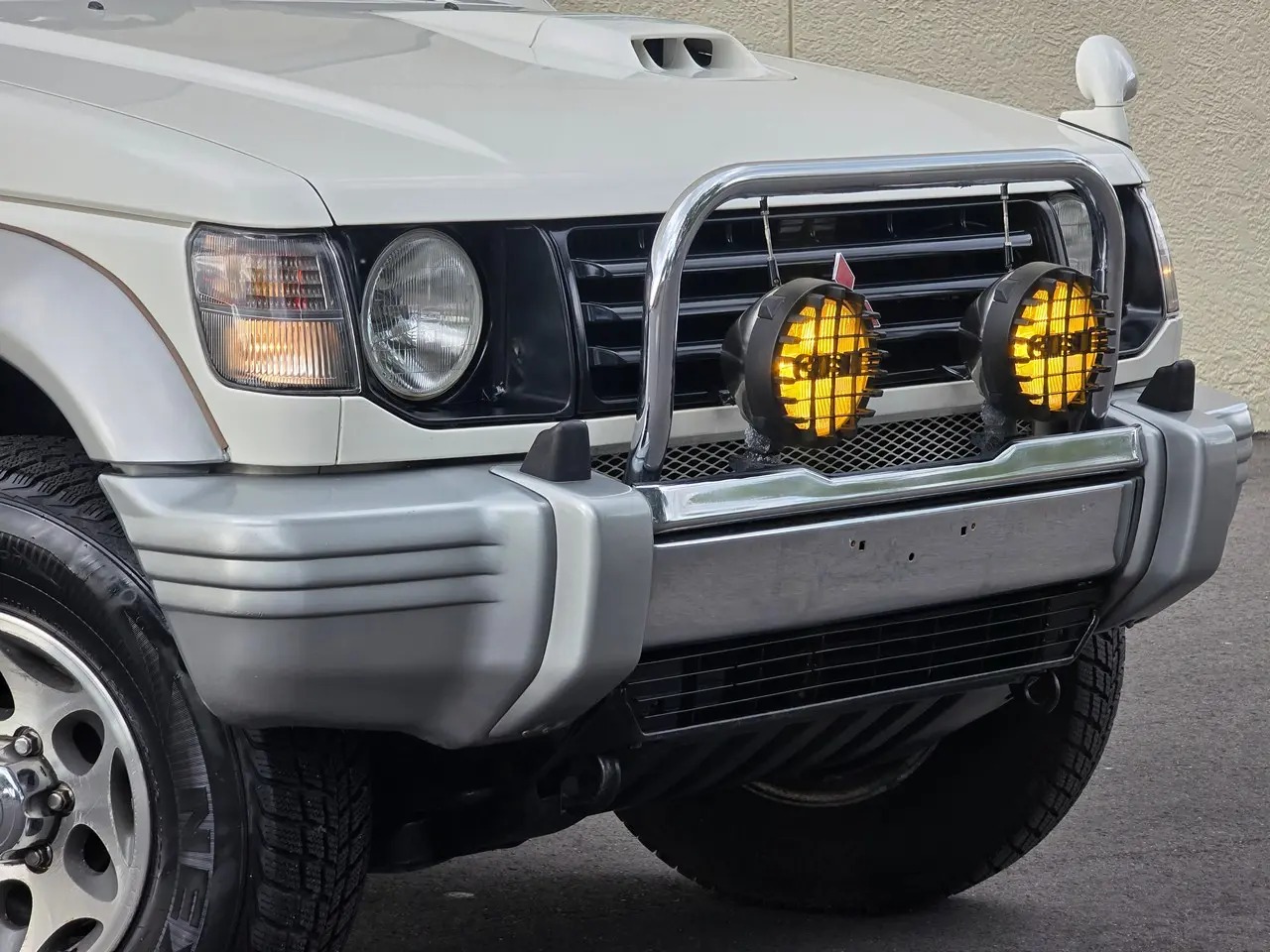 1997 Mitsubishi Pajero Turbo Diesel - 4
