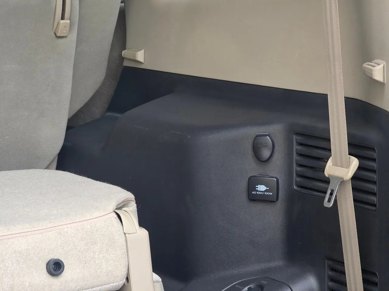 1999 Mitsubishi Pajero Exceed