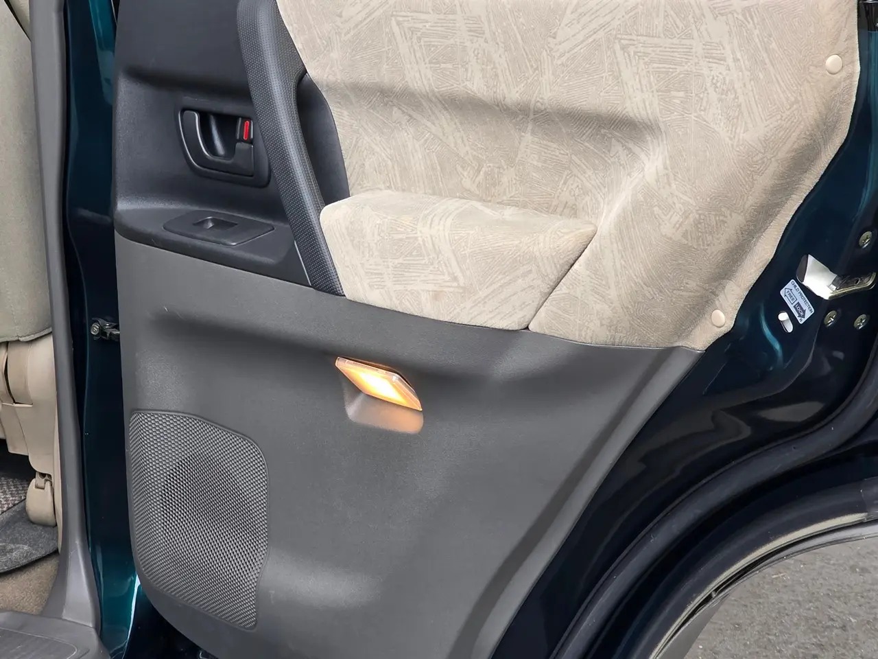 1999 Mitsubishi Pajero Exceed