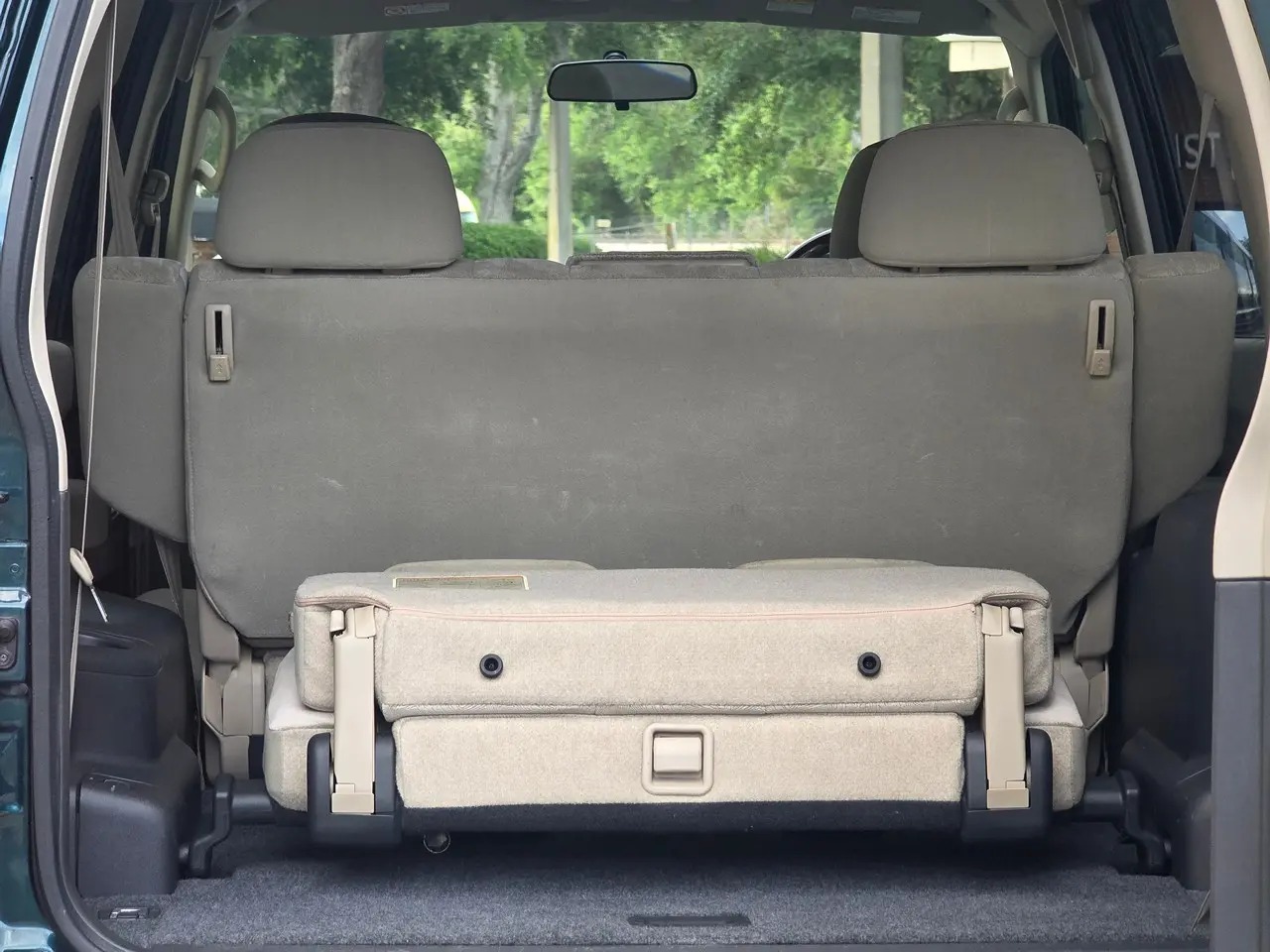 1999 Mitsubishi Pajero Exceed