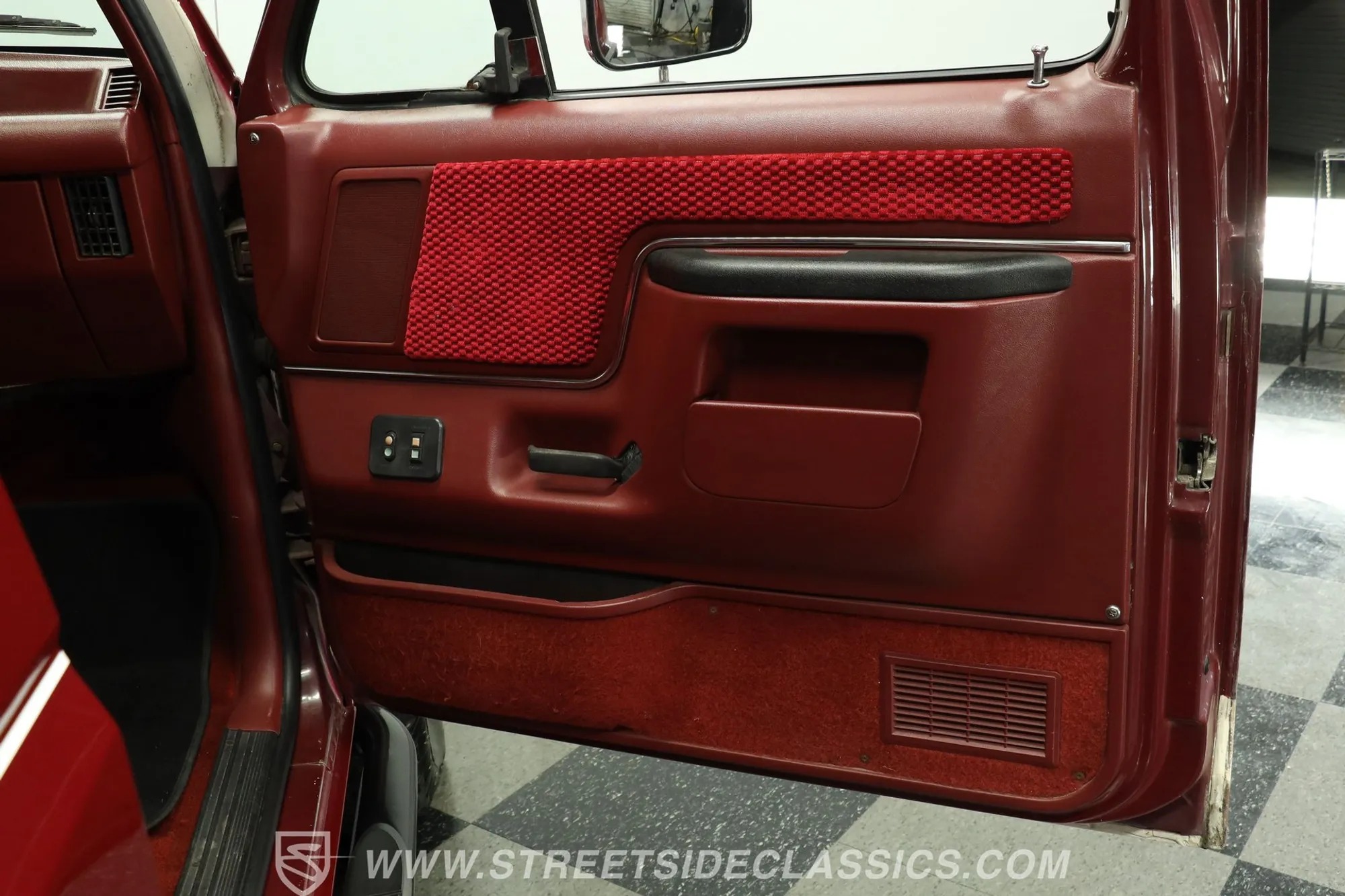 1990 Ford Bronco XLT 4×4