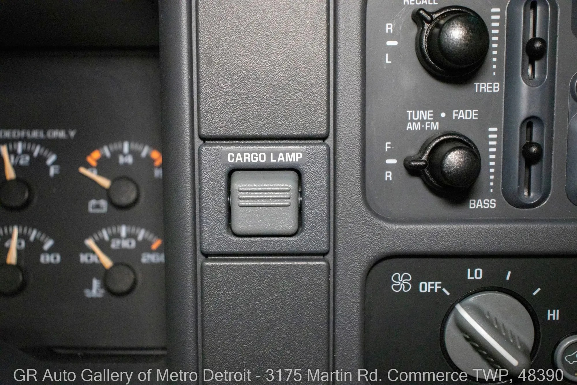 28k-Mile 1996 Chevrolet K-2500